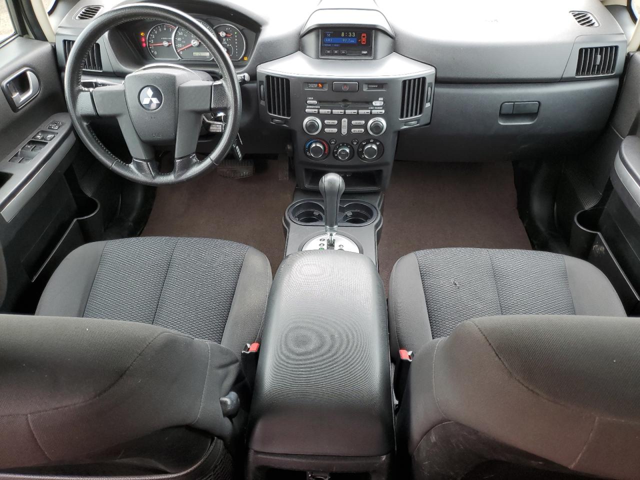 2007 Mitsubishi Endeavor Se White vin: 4A4MN31S57E604752