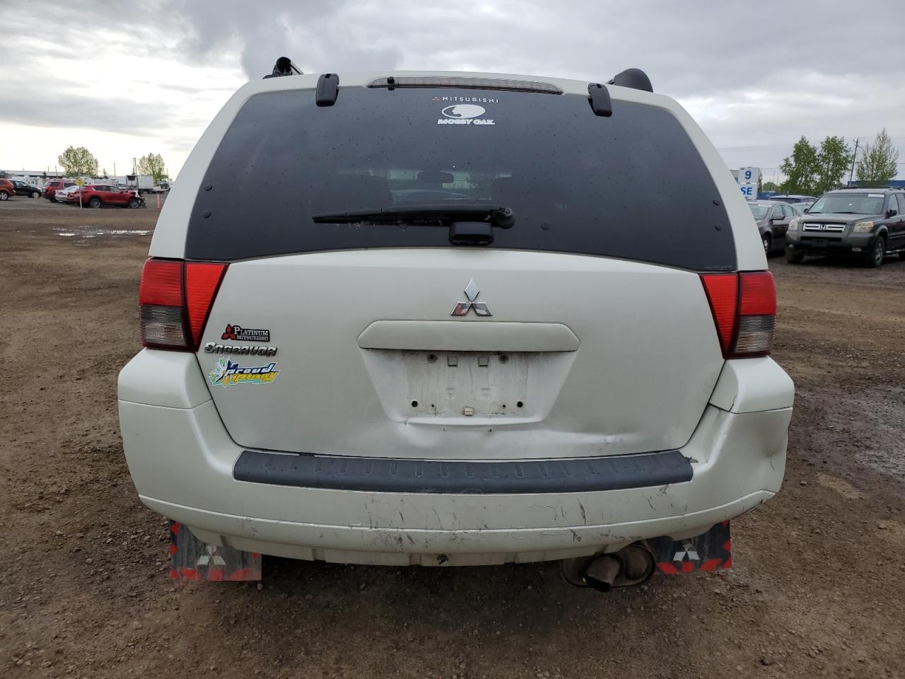 2007 Mitsubishi Endeavor Se White vin: 4A4MN31S57E604752