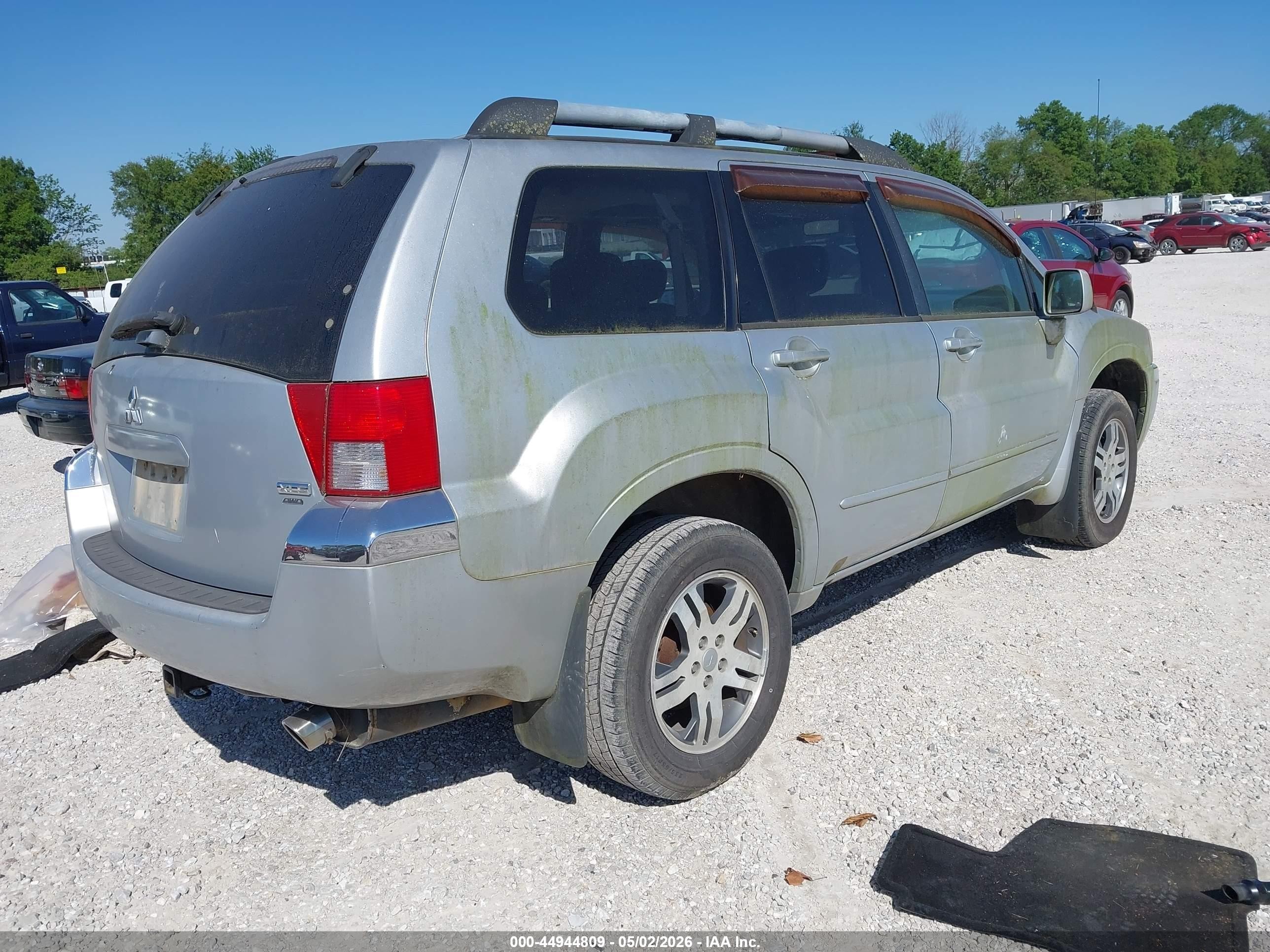 2004 Mitsubishi Endeavor Xls Серебряный vin: 4A4MN31S94E020155