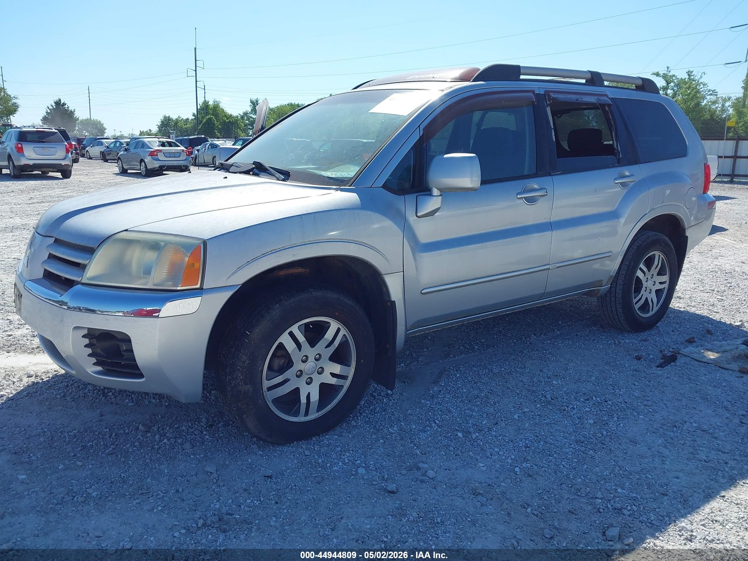 2004 Mitsubishi Endeavor Xls Серебряный vin: 4A4MN31S94E020155