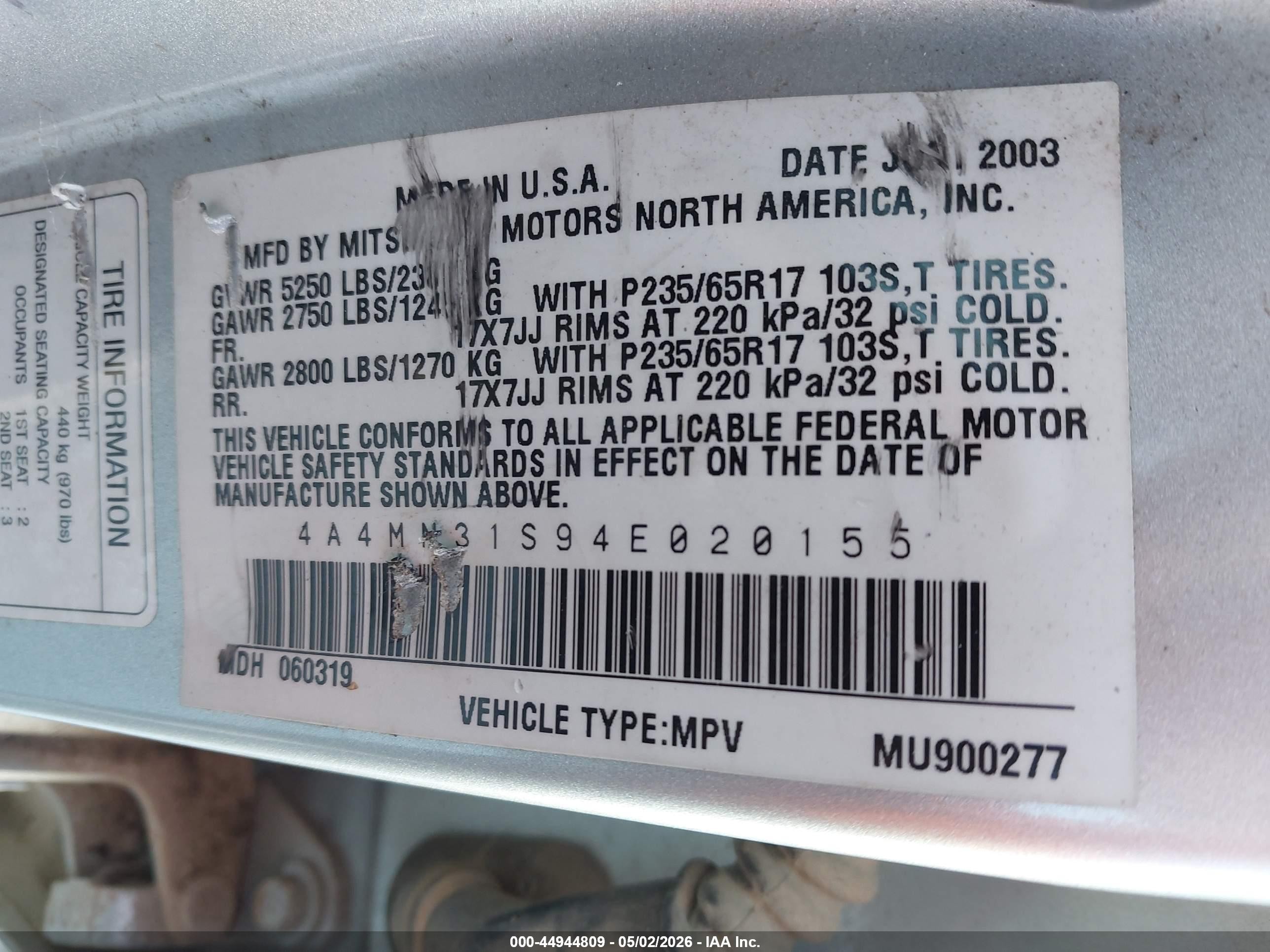 2004 Mitsubishi Endeavor Xls Серебряный vin: 4A4MN31S94E020155