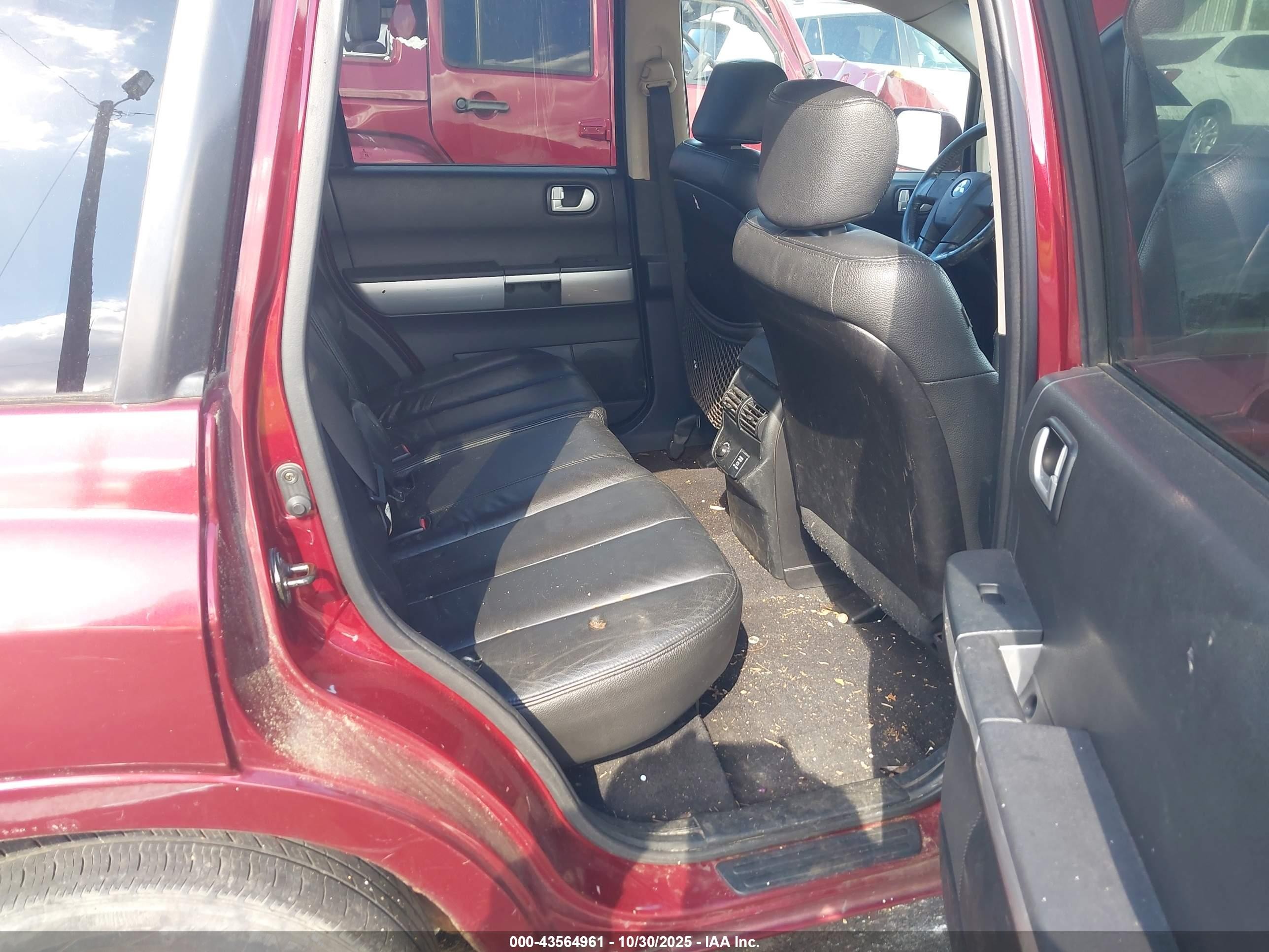 2006 Mitsubishi Endeavor Limited Red vin: 4A4MN41S96E077934