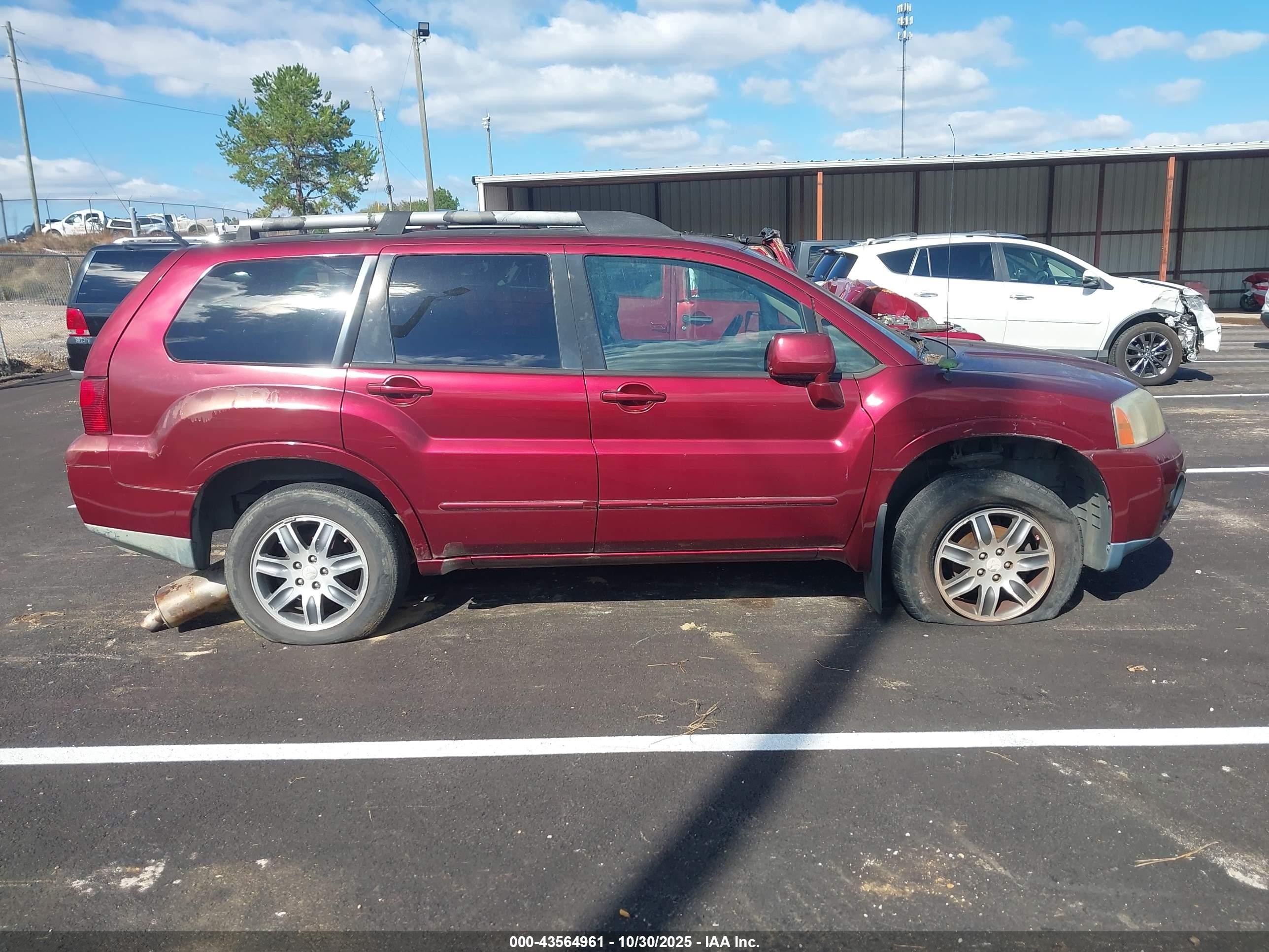 2006 Mitsubishi Endeavor Limited Red vin: 4A4MN41S96E077934