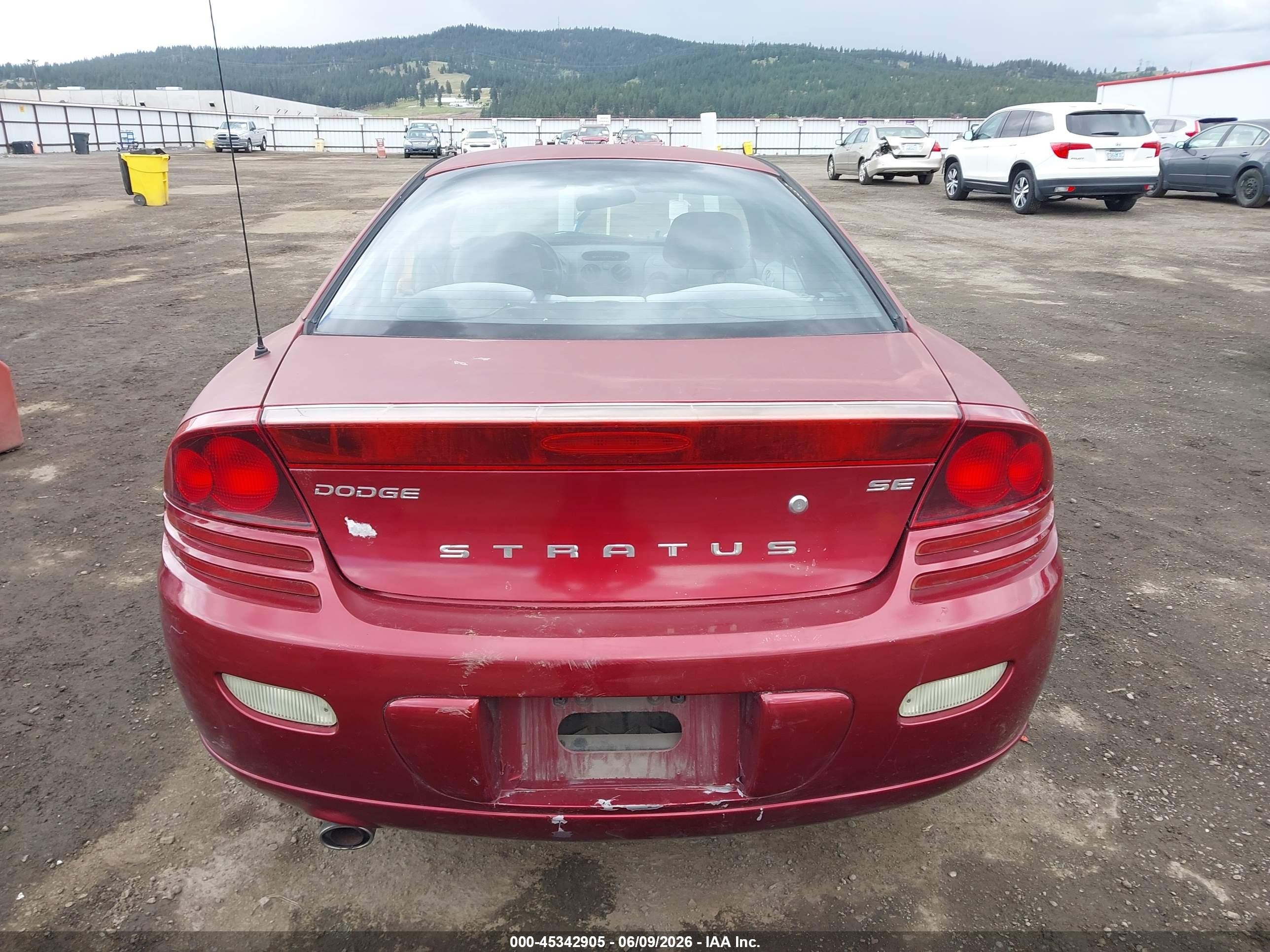 2002 Dodge Stratus Se Burgundy vin: 4B3AG42H02E145149