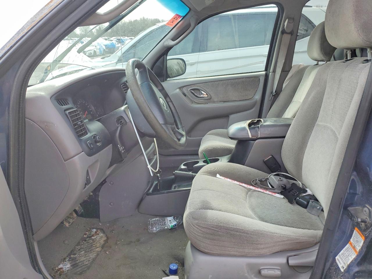 2002 Mazda Tribute Lx Blue vin: 4F2CU09122KM17026