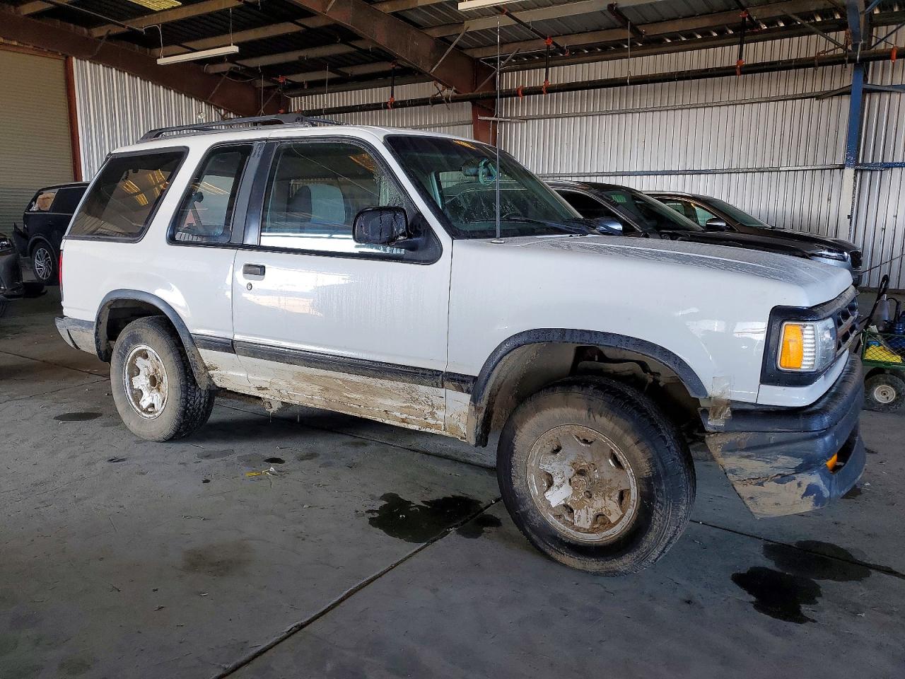 1991 Mazda Navajo Lx White vin: 4F2CU44X9MUM07474