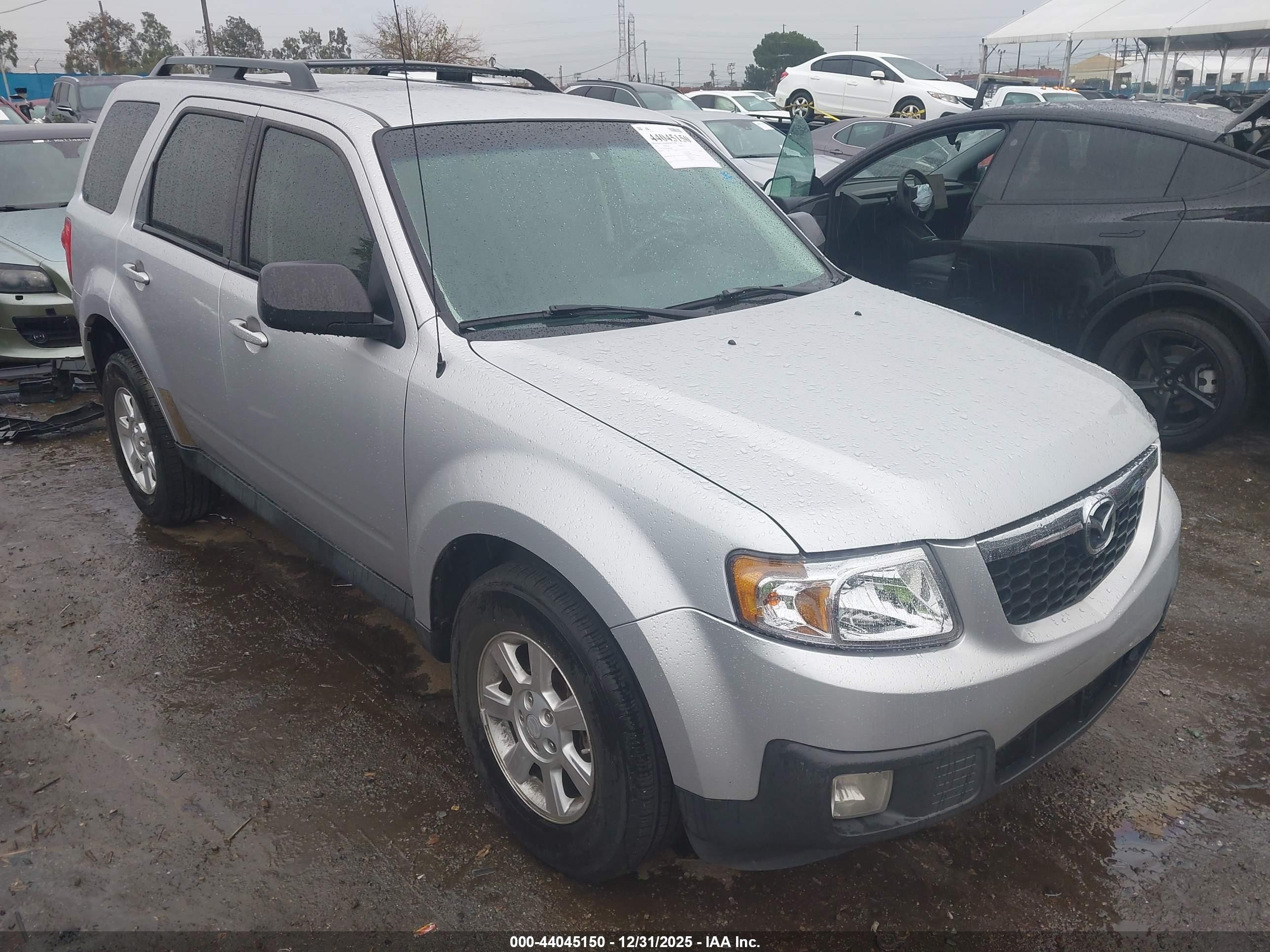 2011 Mazda Tribute I Sport Silver vin: 4F2CY0C70BKM02400