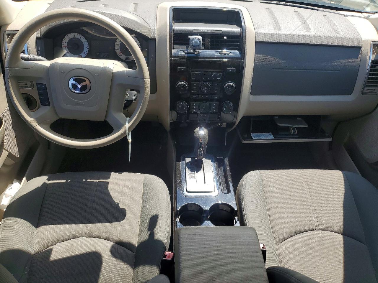 2010 Mazda Tribute I Blue vin: 4F2CY0C71AKM03859
