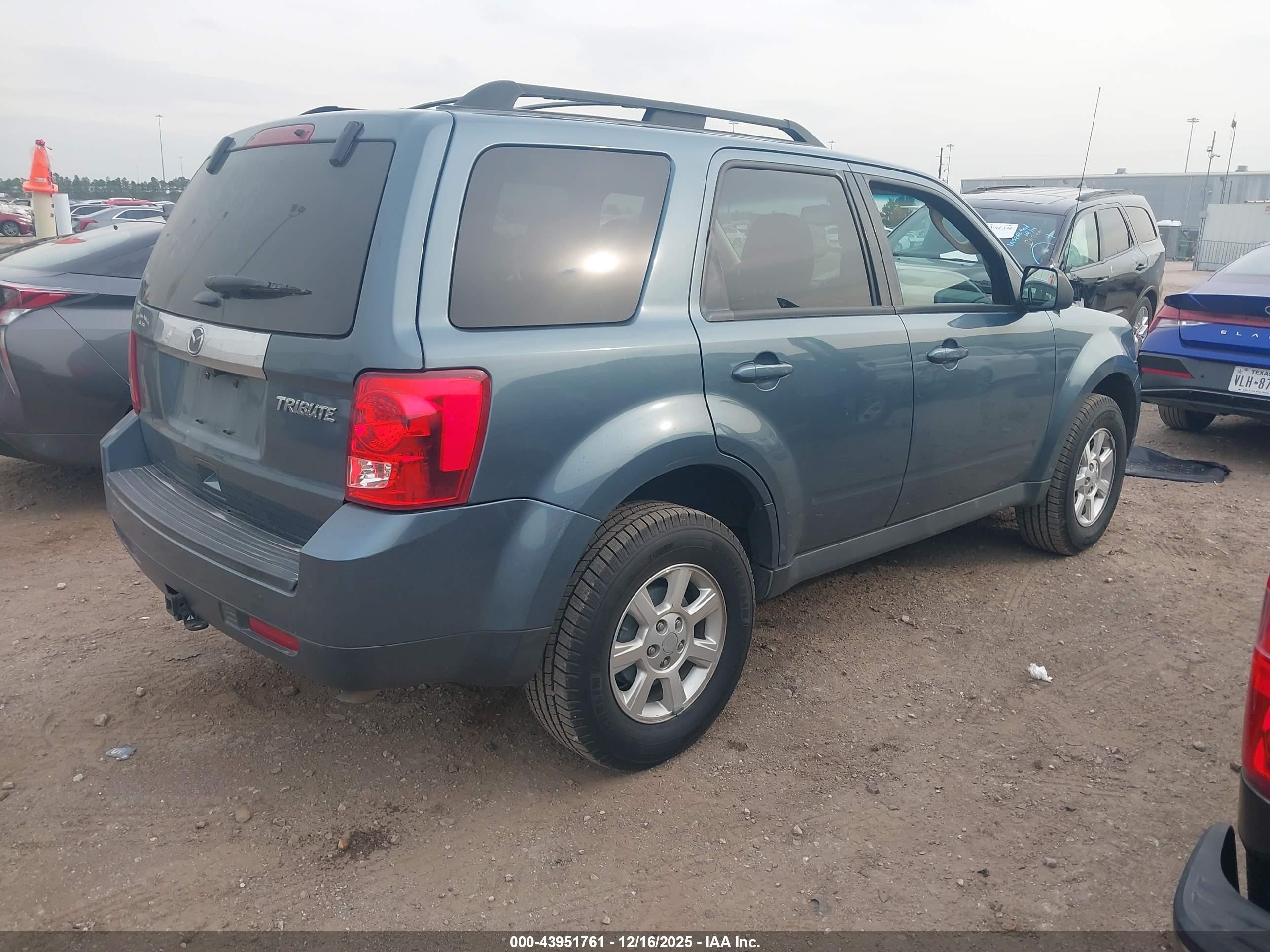 2011 Mazda Tribute I Grand Touring Blue vin: 4F2CY0C72BKM02639