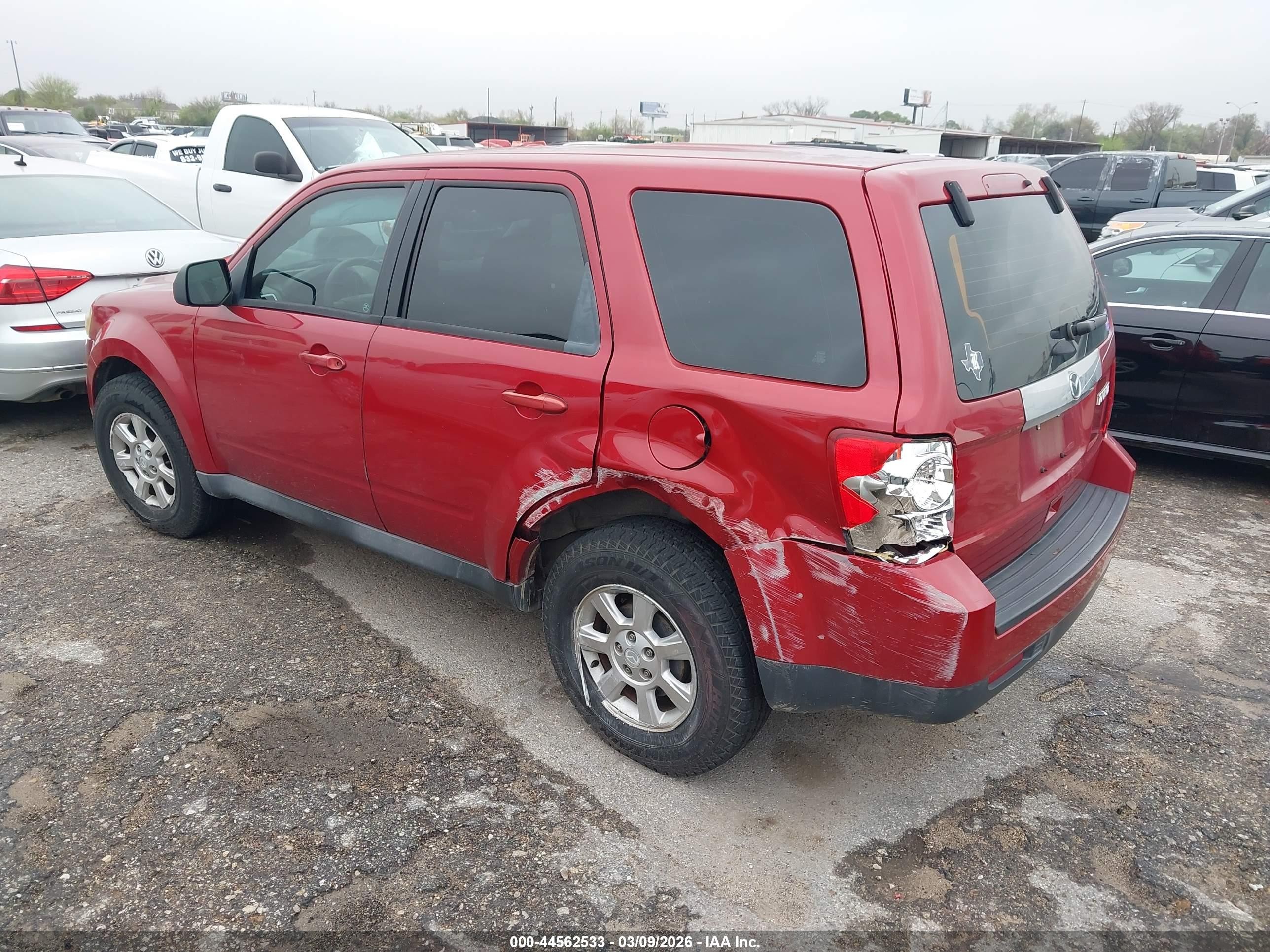 2011 Mazda Tribute I Sport Red vin: 4F2CY0C73BKM05761