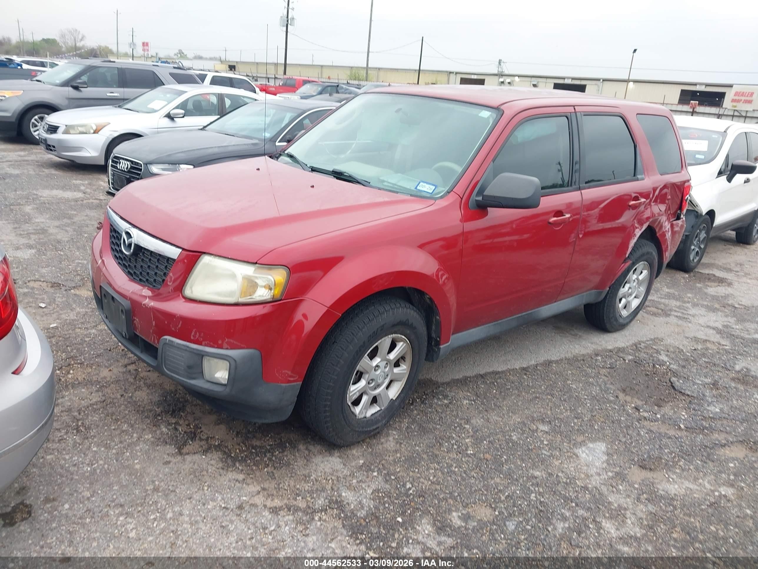 2011 Mazda Tribute I Sport Red vin: 4F2CY0C73BKM05761
