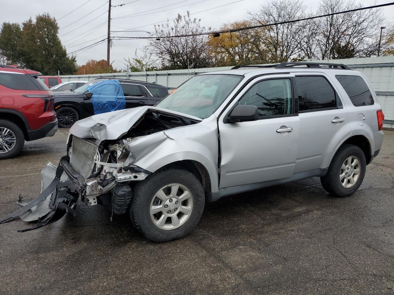 2011 Mazda Tribute I Silver vin: 4F2CY0C73BKM05937