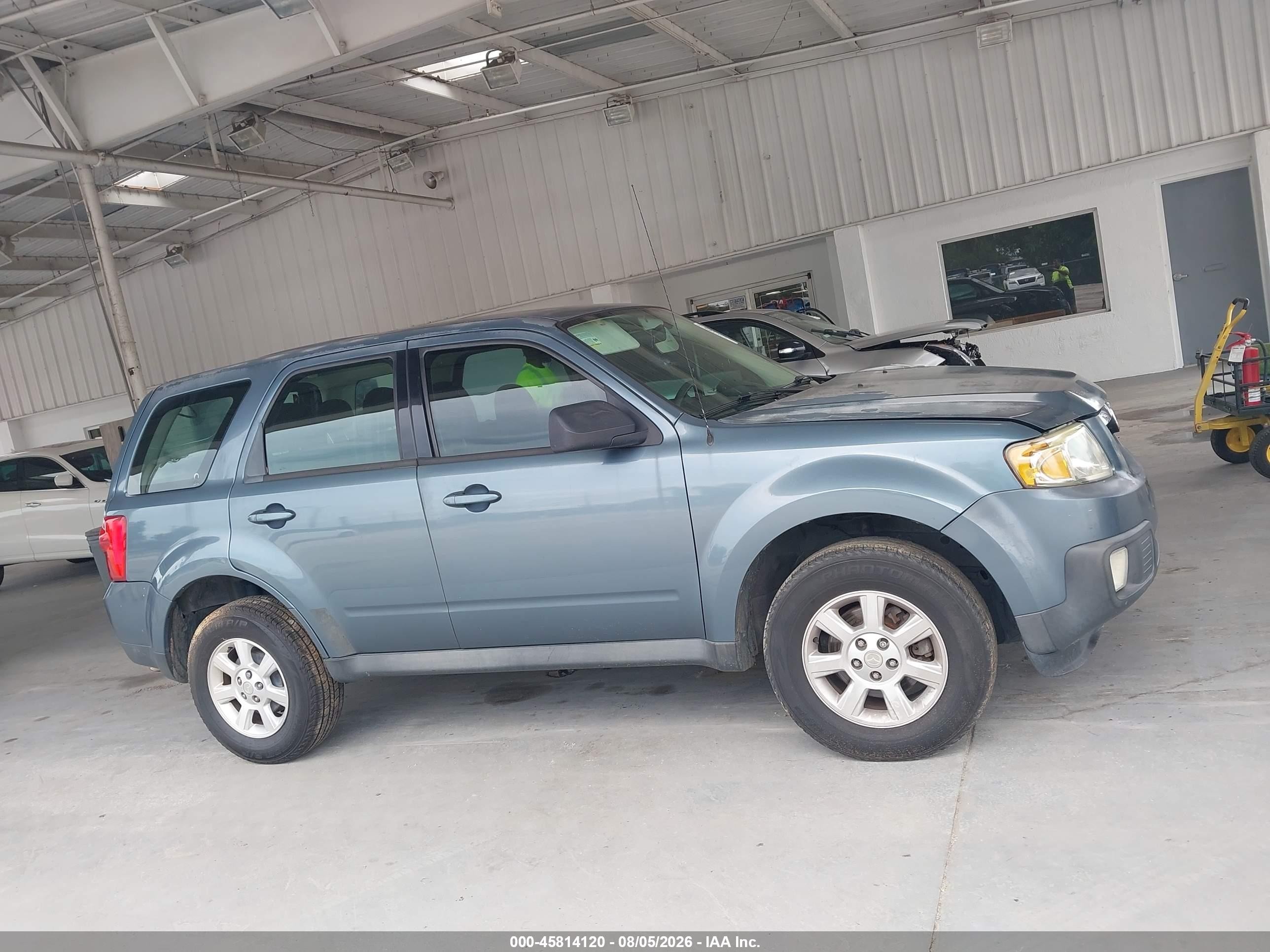 2011 Mazda Tribute I Sport Синий vin: 4F2CY0C74BKM00651