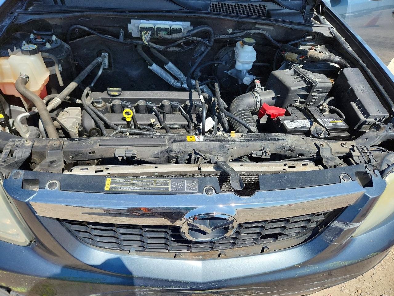 2011 Mazda Tribute I Бирюзовый vin: 4F2CY0C74BKM07017