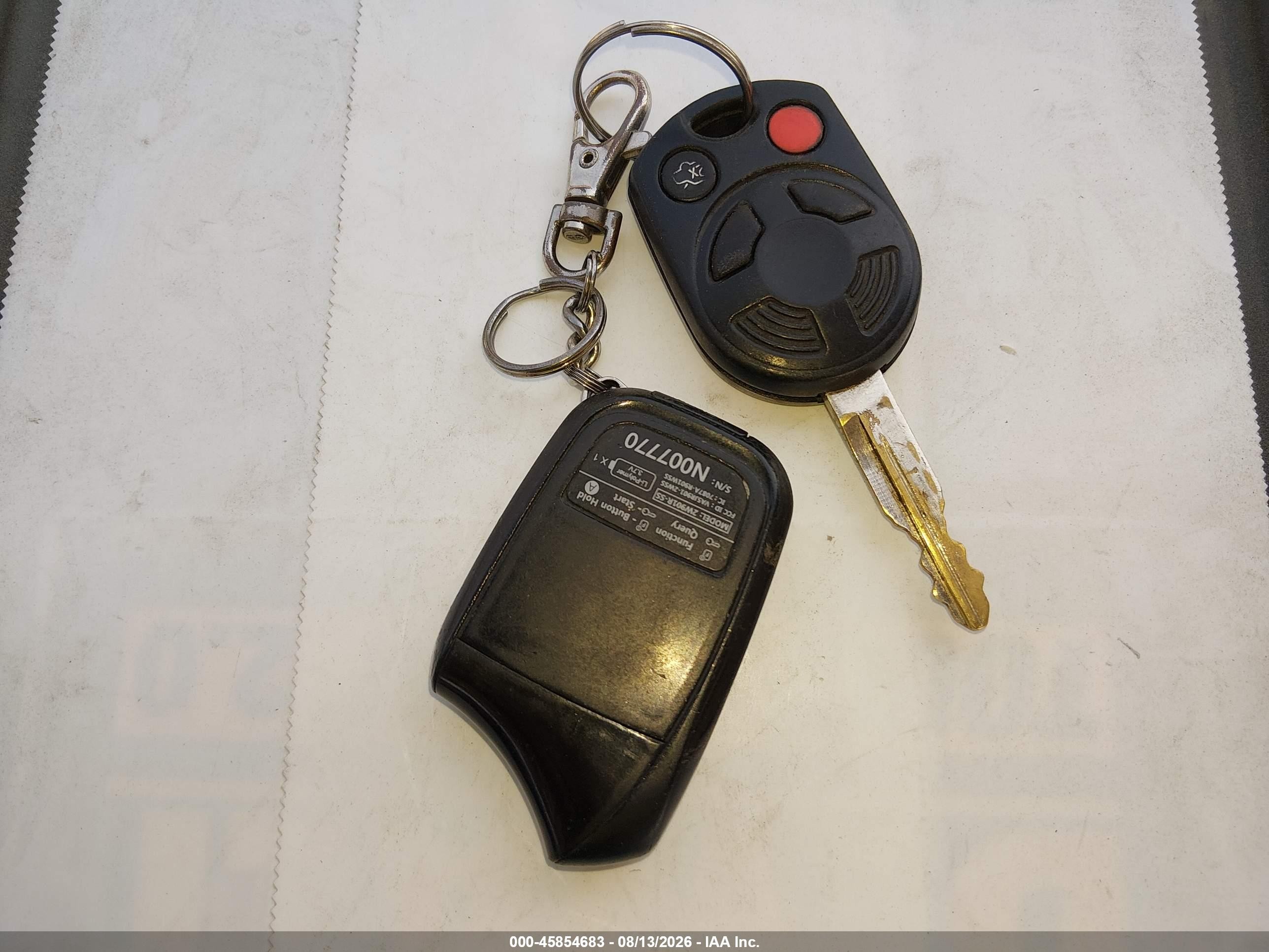 2011 Mazda Tribute I Sport Белый vin: 4F2CY0C74BKM07230