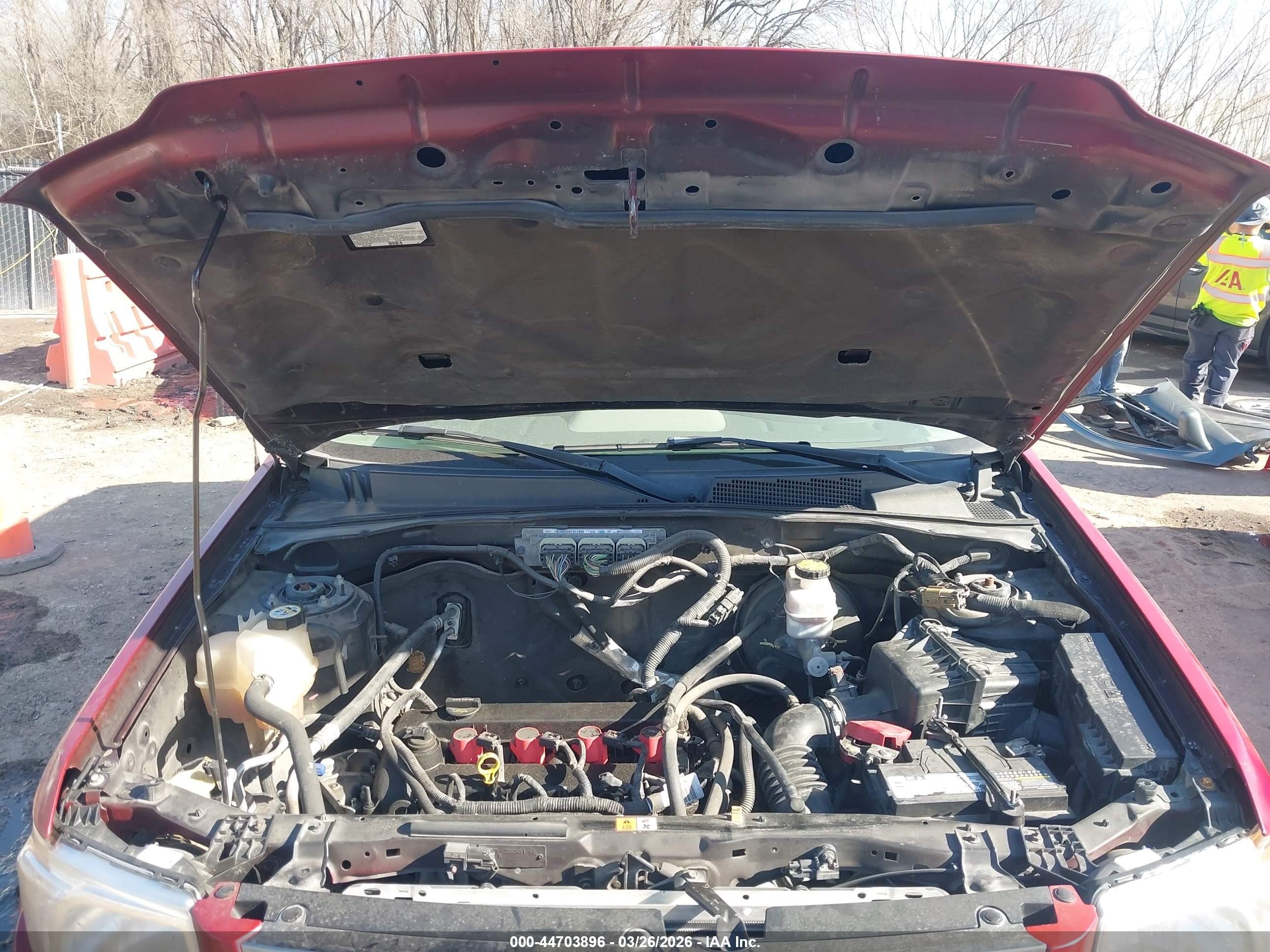 2011 Mazda Tribute I Sport Red vin: 4F2CY0C75BKM03302
