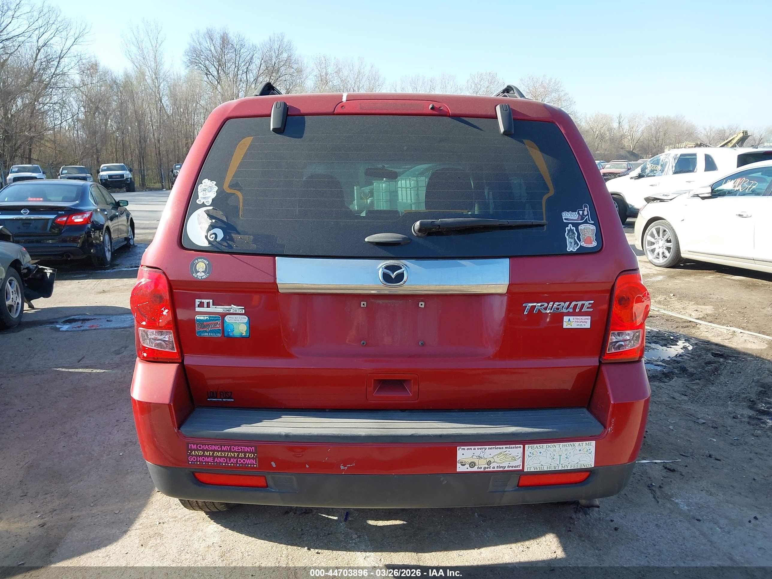 2011 Mazda Tribute I Sport Red vin: 4F2CY0C75BKM03302