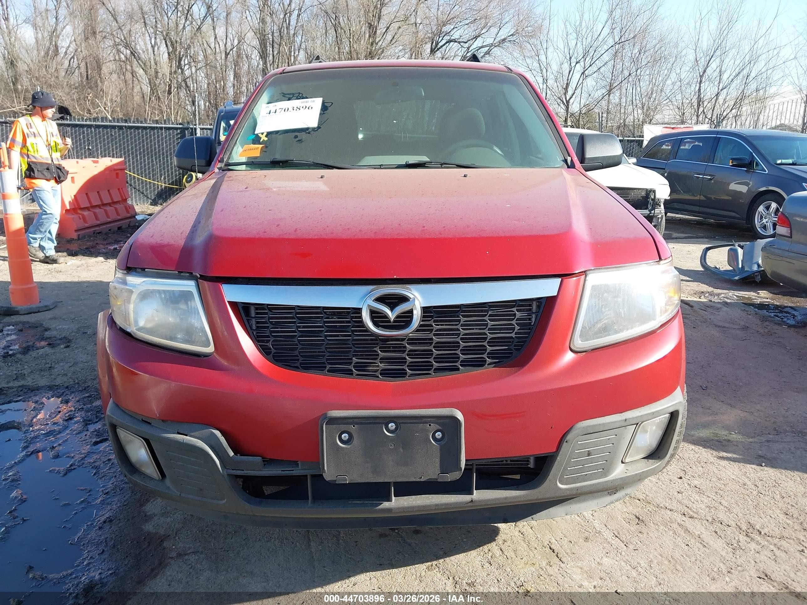 2011 Mazda Tribute I Sport Red vin: 4F2CY0C75BKM03302