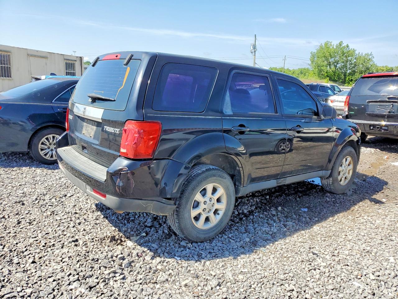 2010 Mazda Tribute I Черный vin: 4F2CY0C76AKM09284