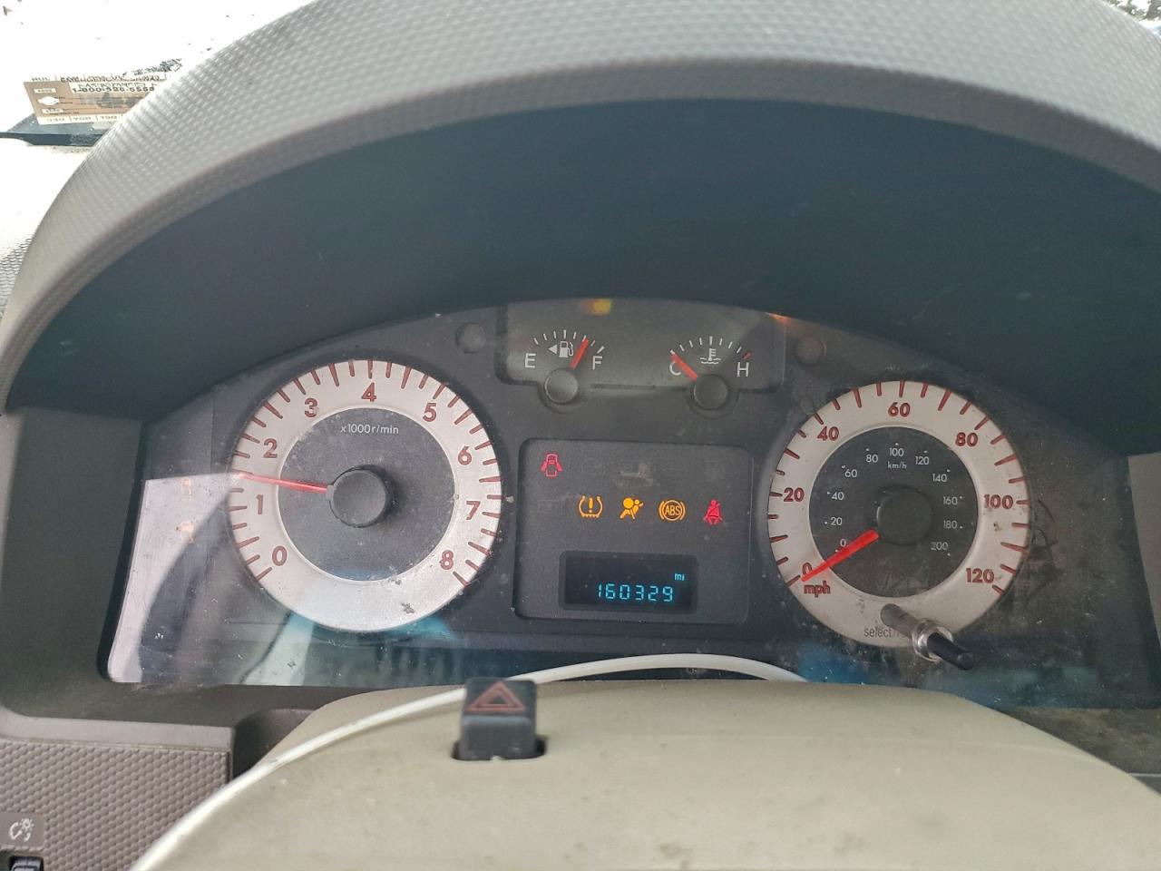2011 Mazda Tribute I White vin: 4F2CY0C76BKM04927
