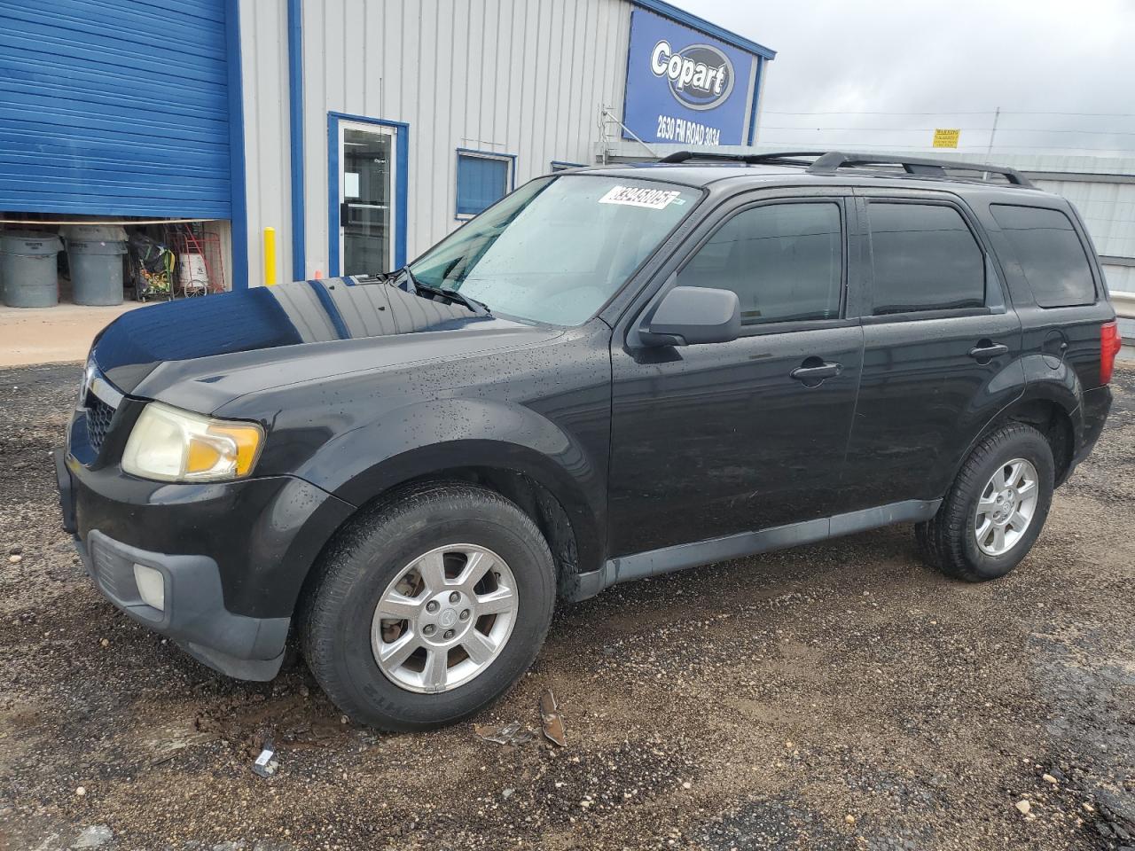 2011 Mazda Tribute I Черный vin: 4F2CY0C76BKM07102 Damage: Left Front Door, Heavy Scratch, 1 To 2 Inches