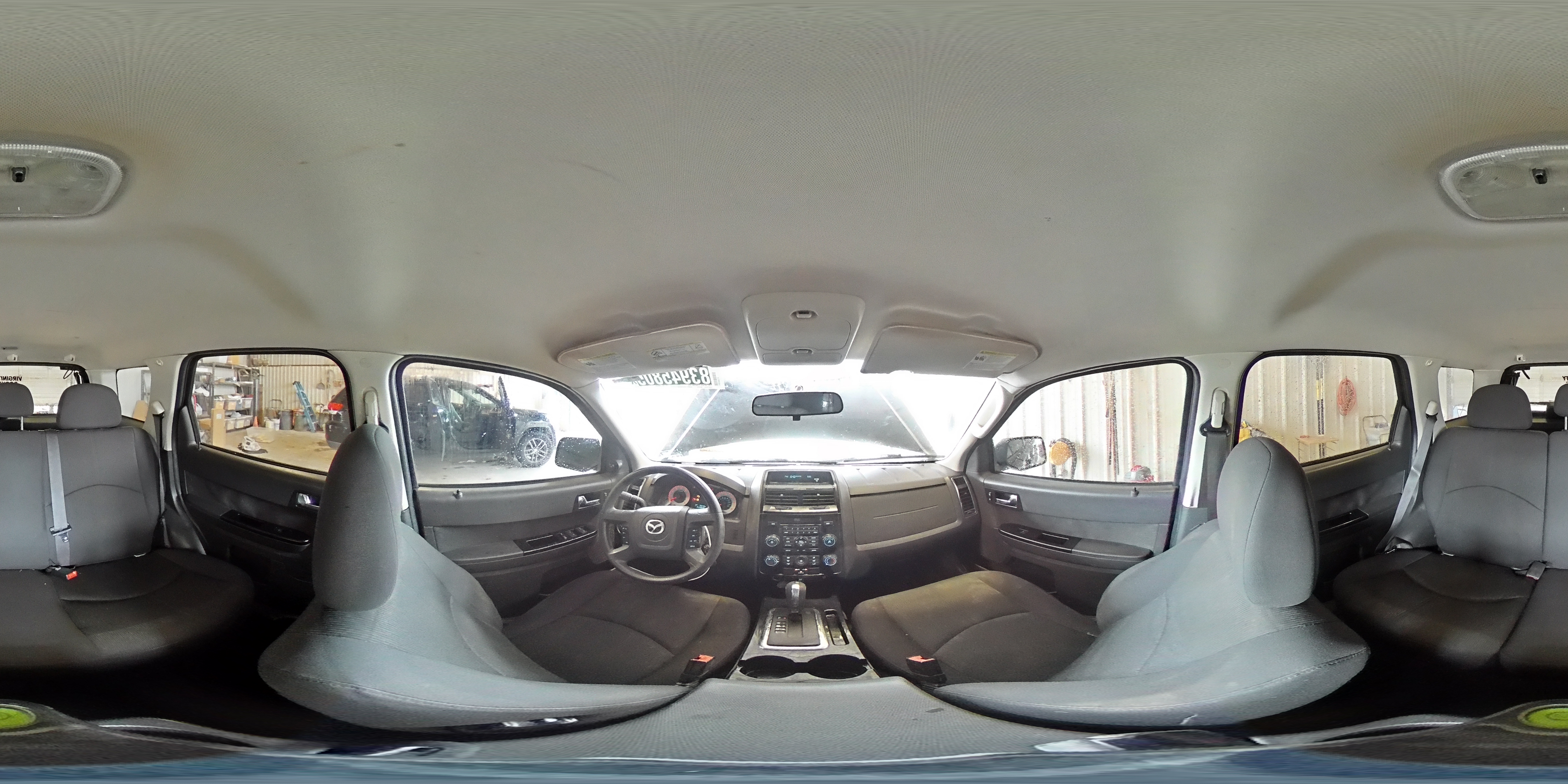2011 Mazda Tribute I Черный vin: 4F2CY0C76BKM07102