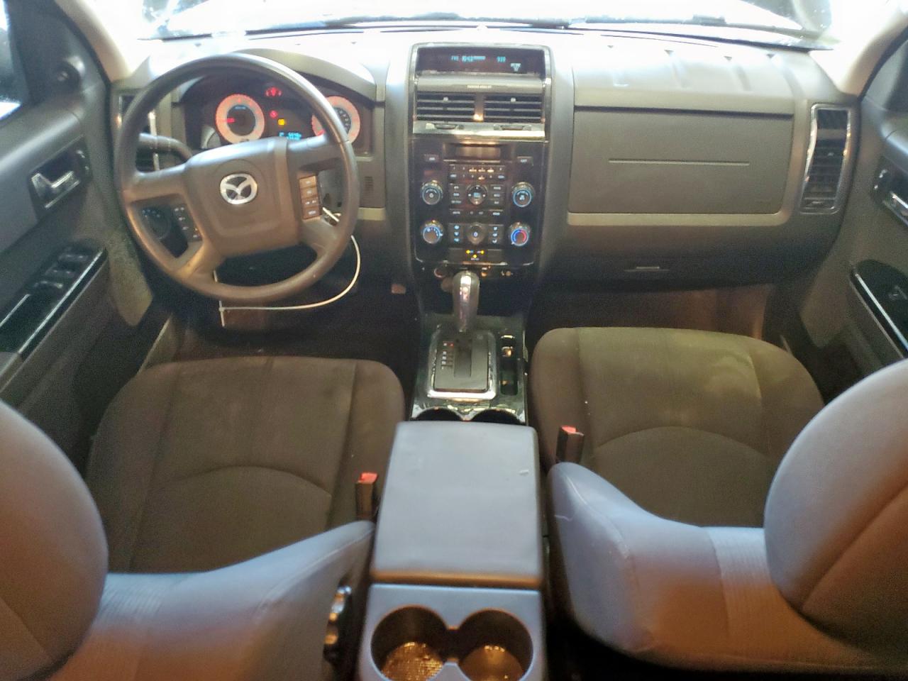 2011 Mazda Tribute I Черный vin: 4F2CY0C76BKM07102