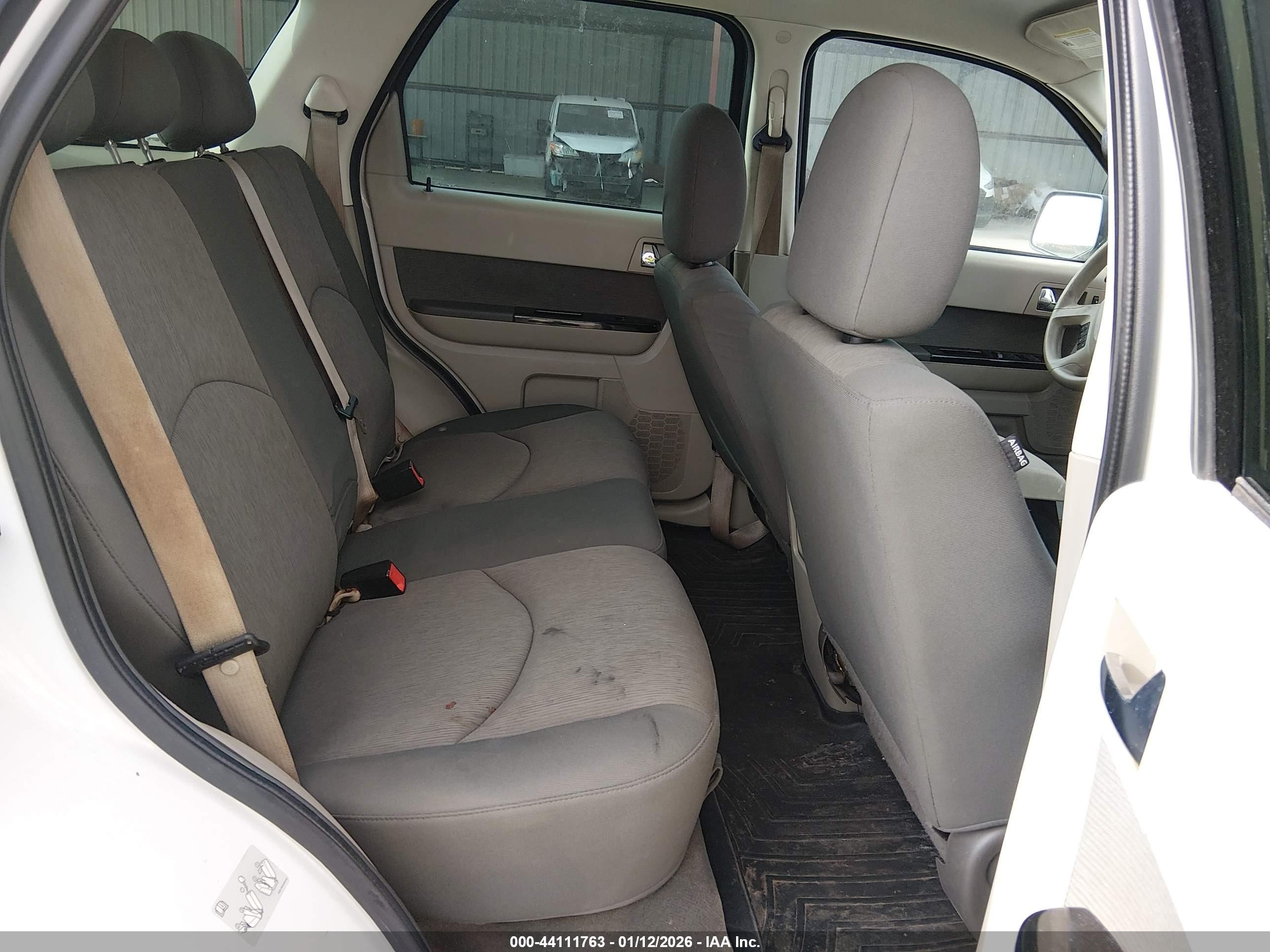 2011 Mazda Tribute I Sport White vin: 4F2CY0C77BKM04936