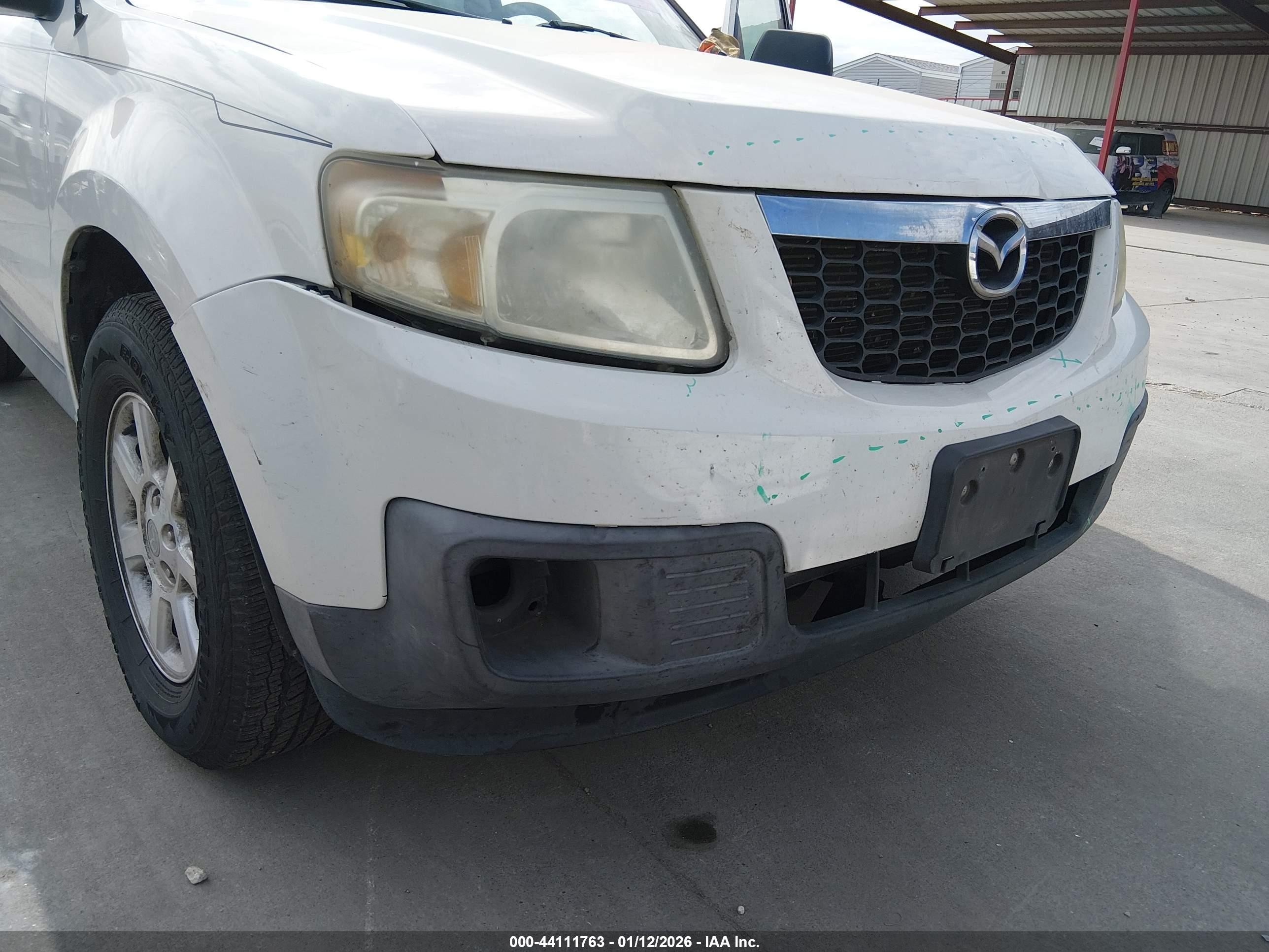 2011 Mazda Tribute I Sport White vin: 4F2CY0C77BKM04936
