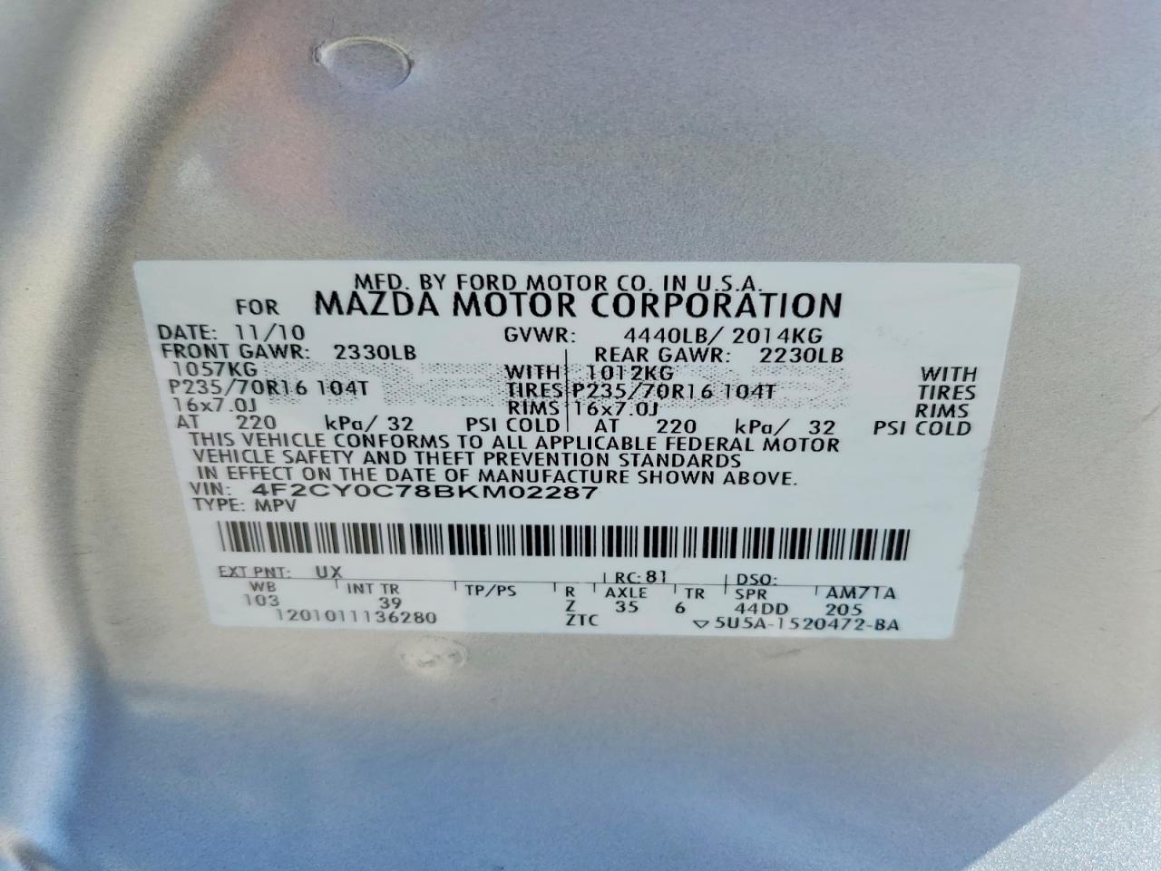 2011 Mazda Tribute I Серебряный vin: 4F2CY0C78BKM02287