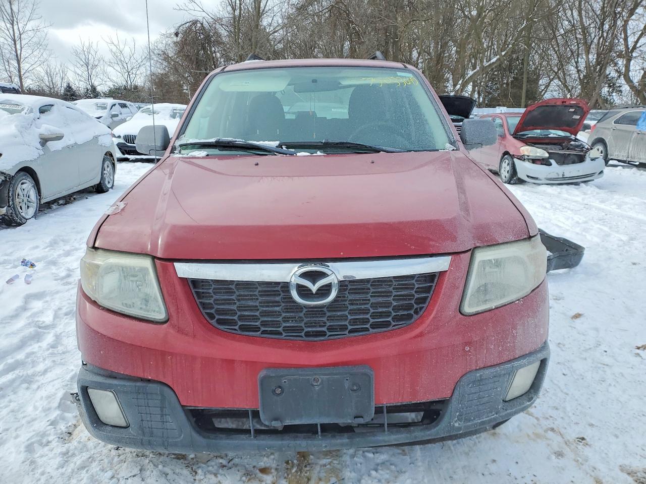 2011 Mazda Tribute I Красный vin: 4F2CY0C78BKM03228