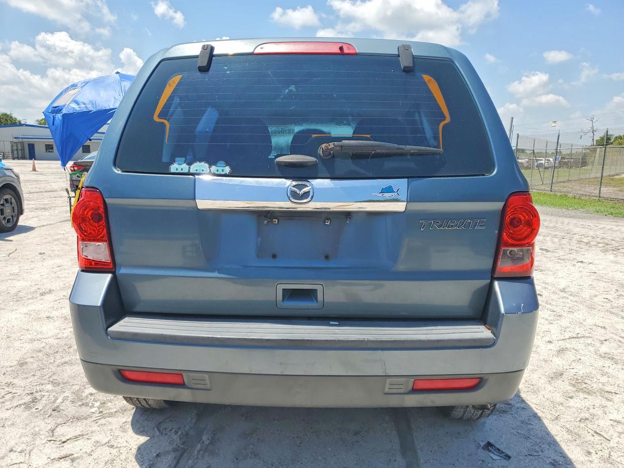 2011 Mazda Tribute I Blue vin: 4F2CY0C78BKM07294