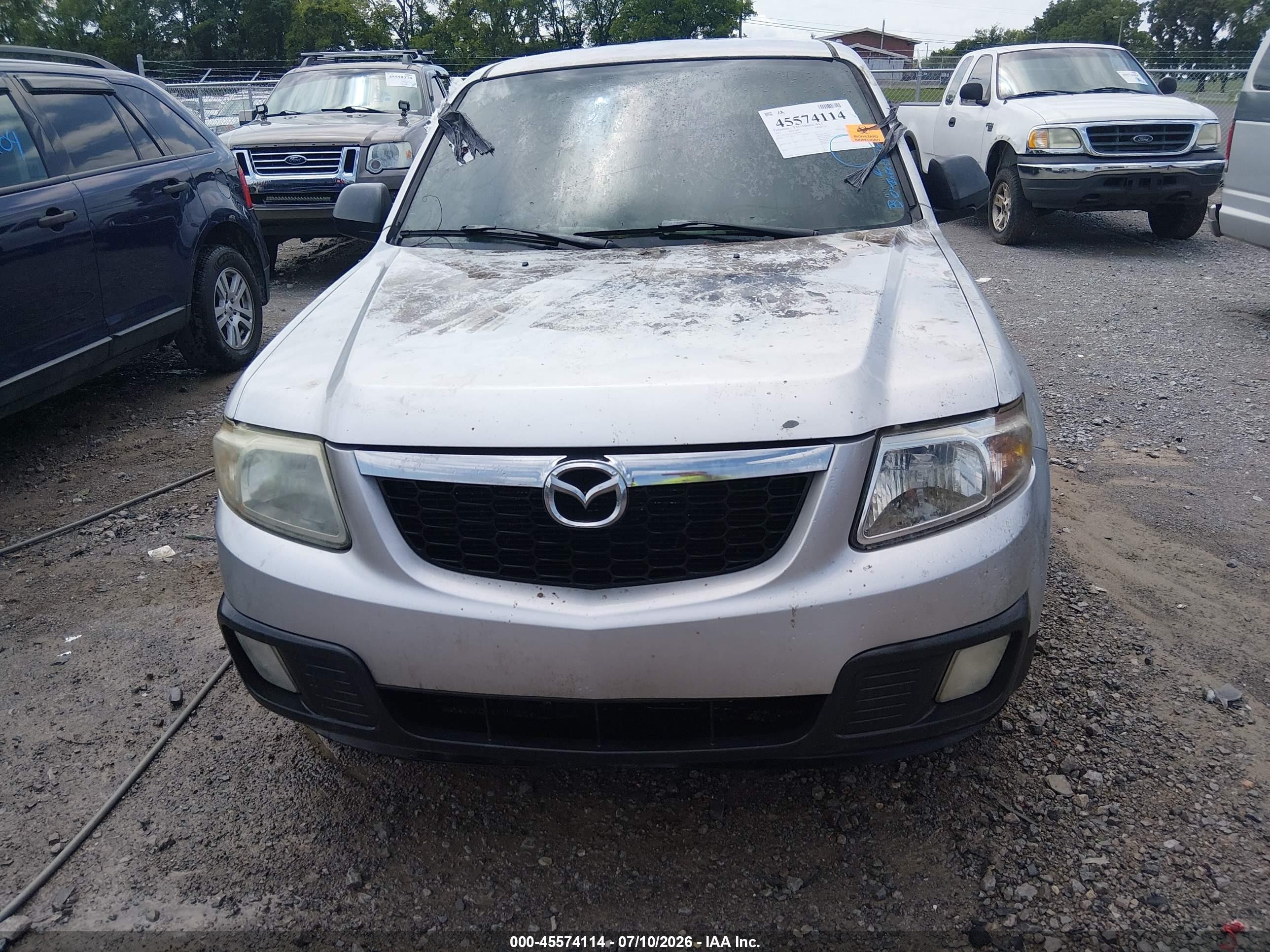 2010 Mazda Tribute Sport Silver vin: 4F2CY0C79AKM00059
