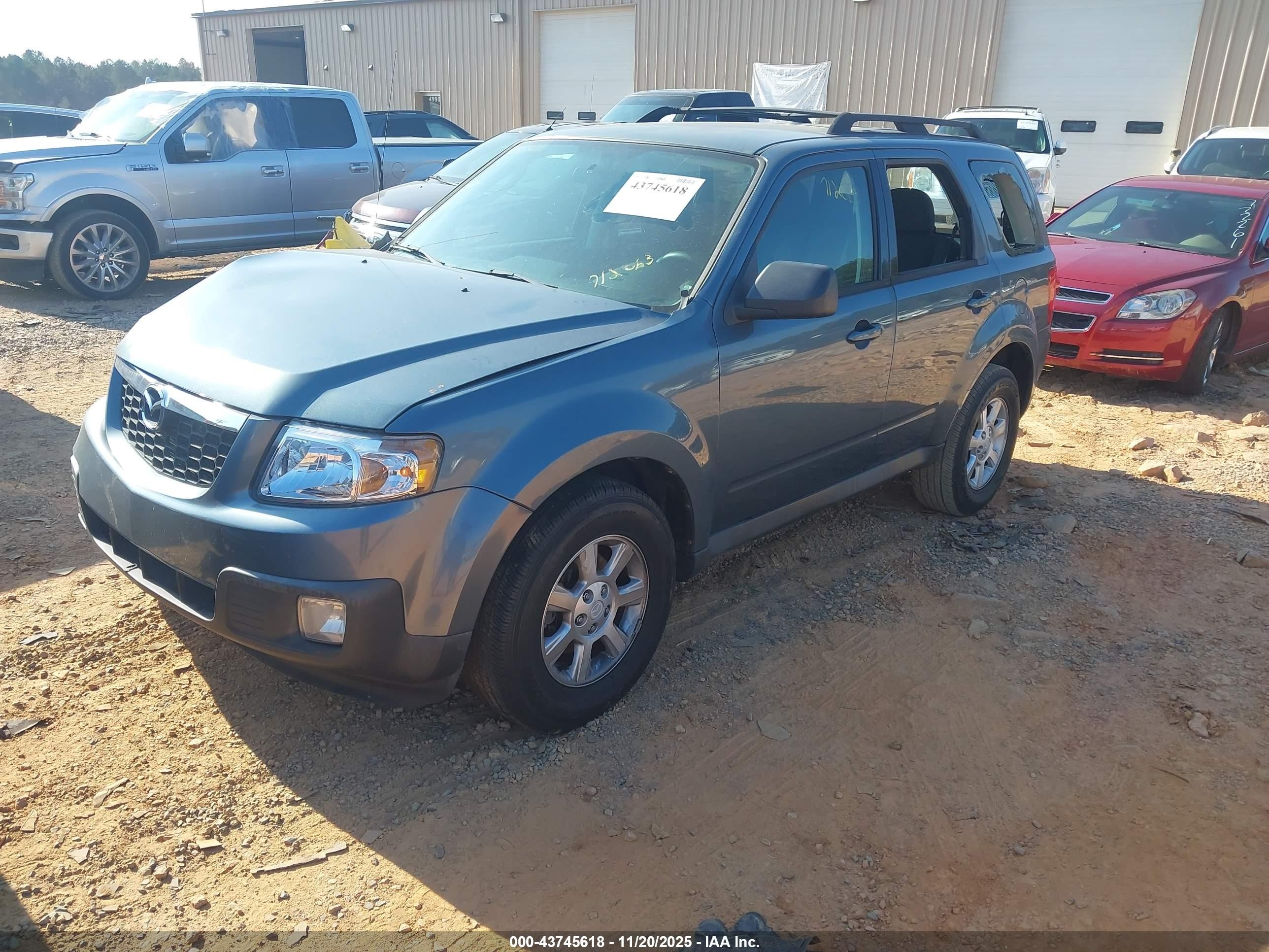 2011 Mazda Tribute I Sport Gray vin: 4F2CY0C79BKM03304