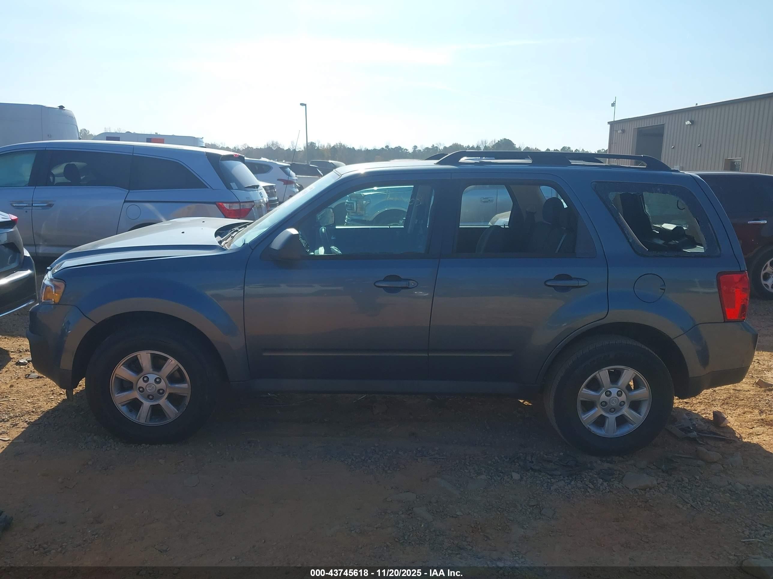 2011 Mazda Tribute I Sport Gray vin: 4F2CY0C79BKM03304