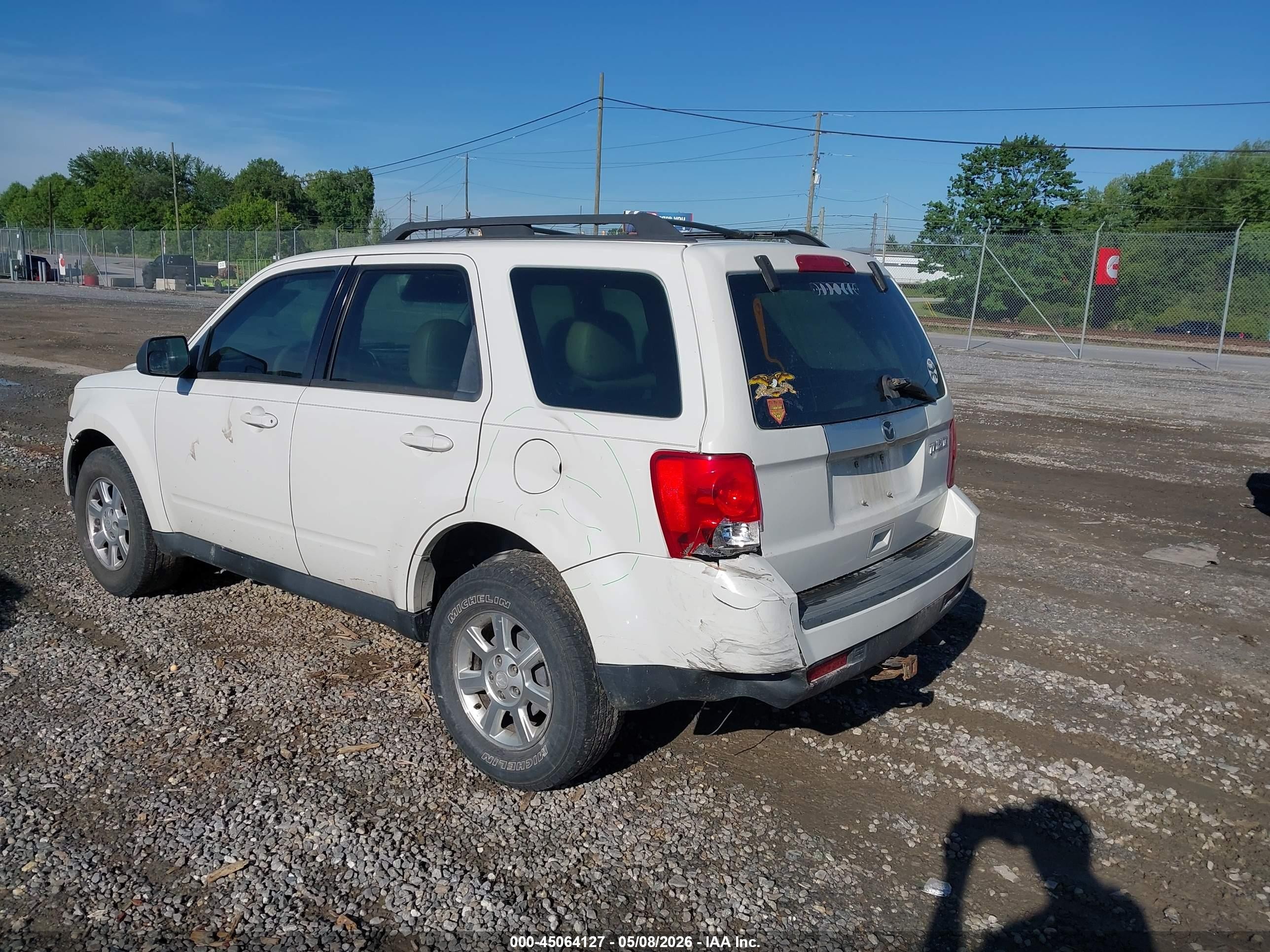 2010 Mazda Tribute I Sport White vin: 4F2CY0C7XAKM08526