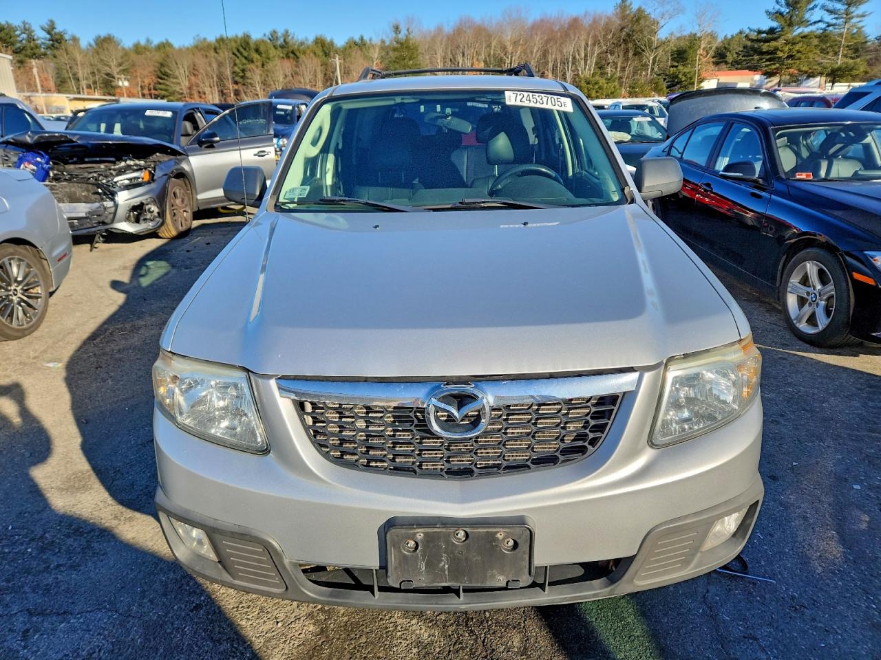 2011 Mazda Tribute I Silver vin: 4F2CY9C72BKM00734
