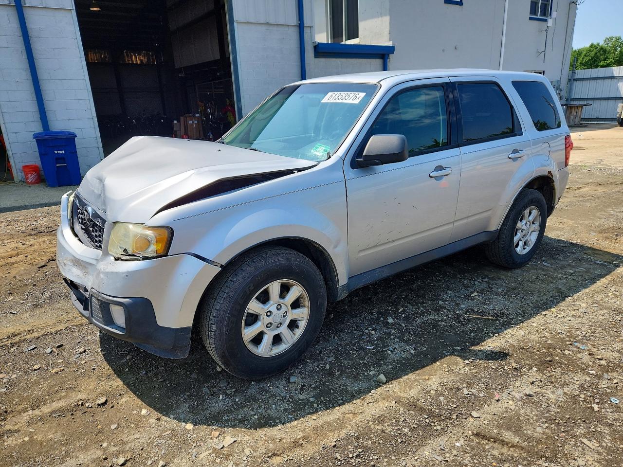4F2CY9C72BKM01057