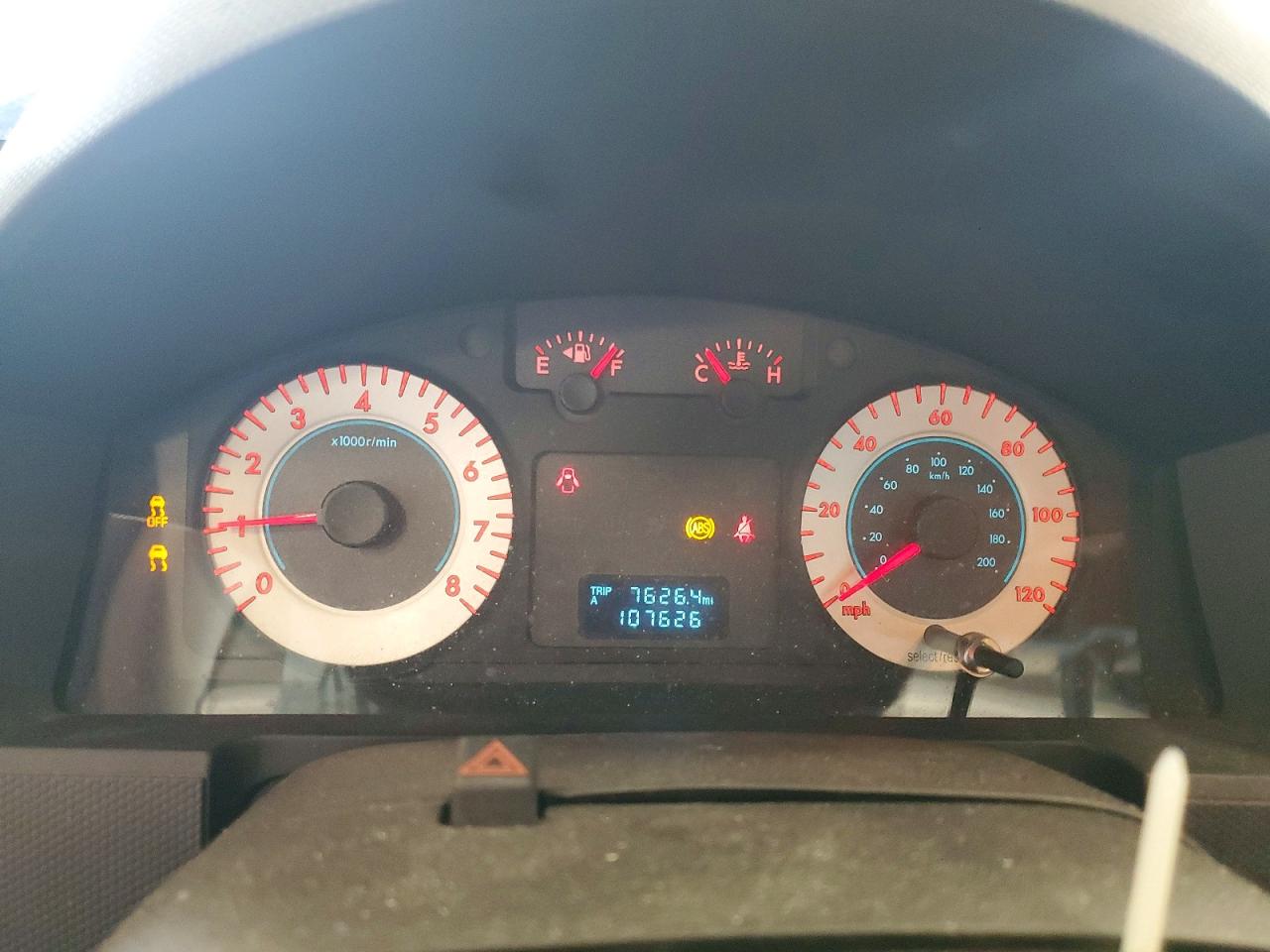 2011 Mazda Tribute I Черный vin: 4F2CY9C74BKM06888