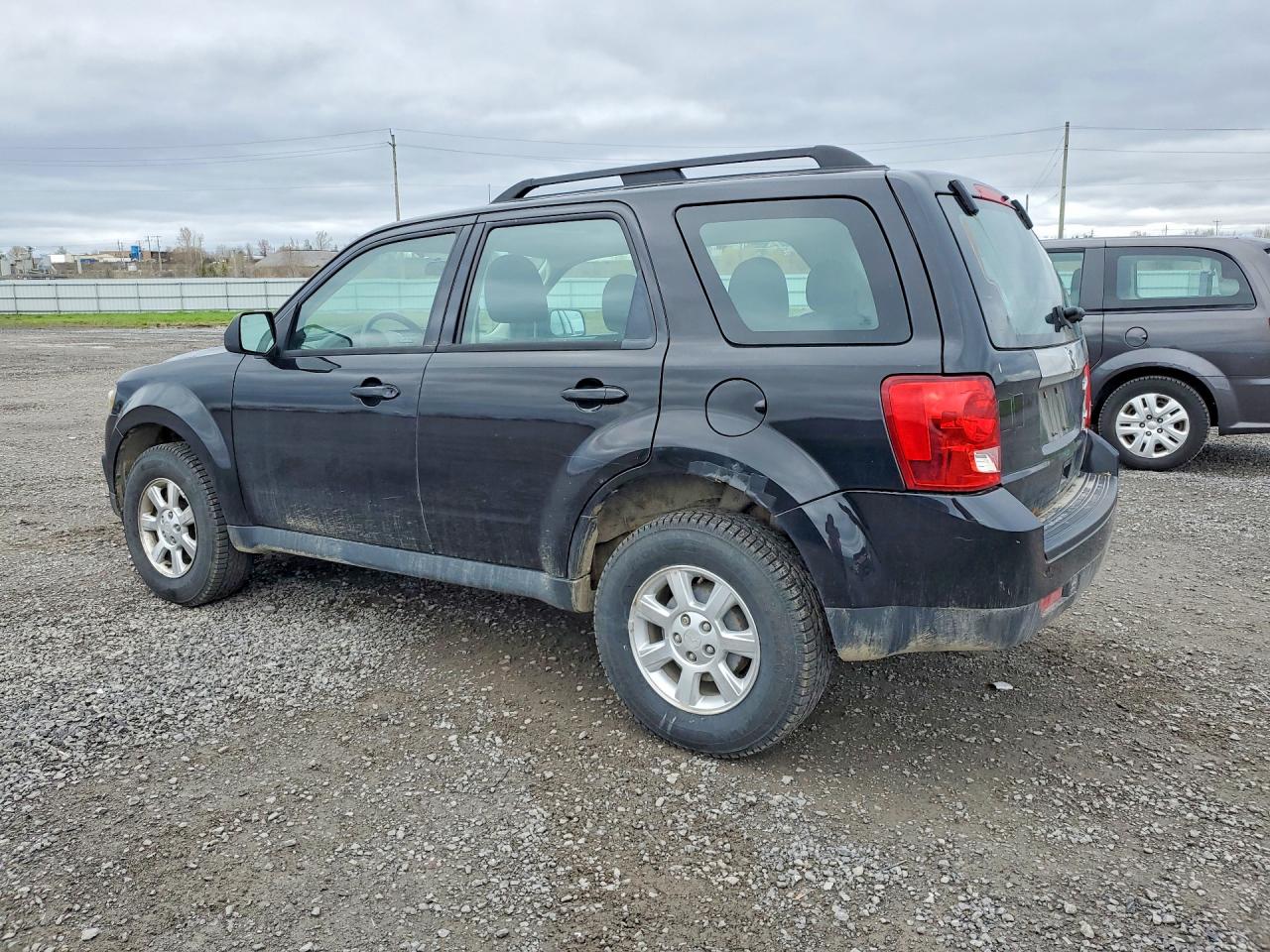 2011 Mazda Tribute I Black vin: 4F2CY9C7XBKM01954