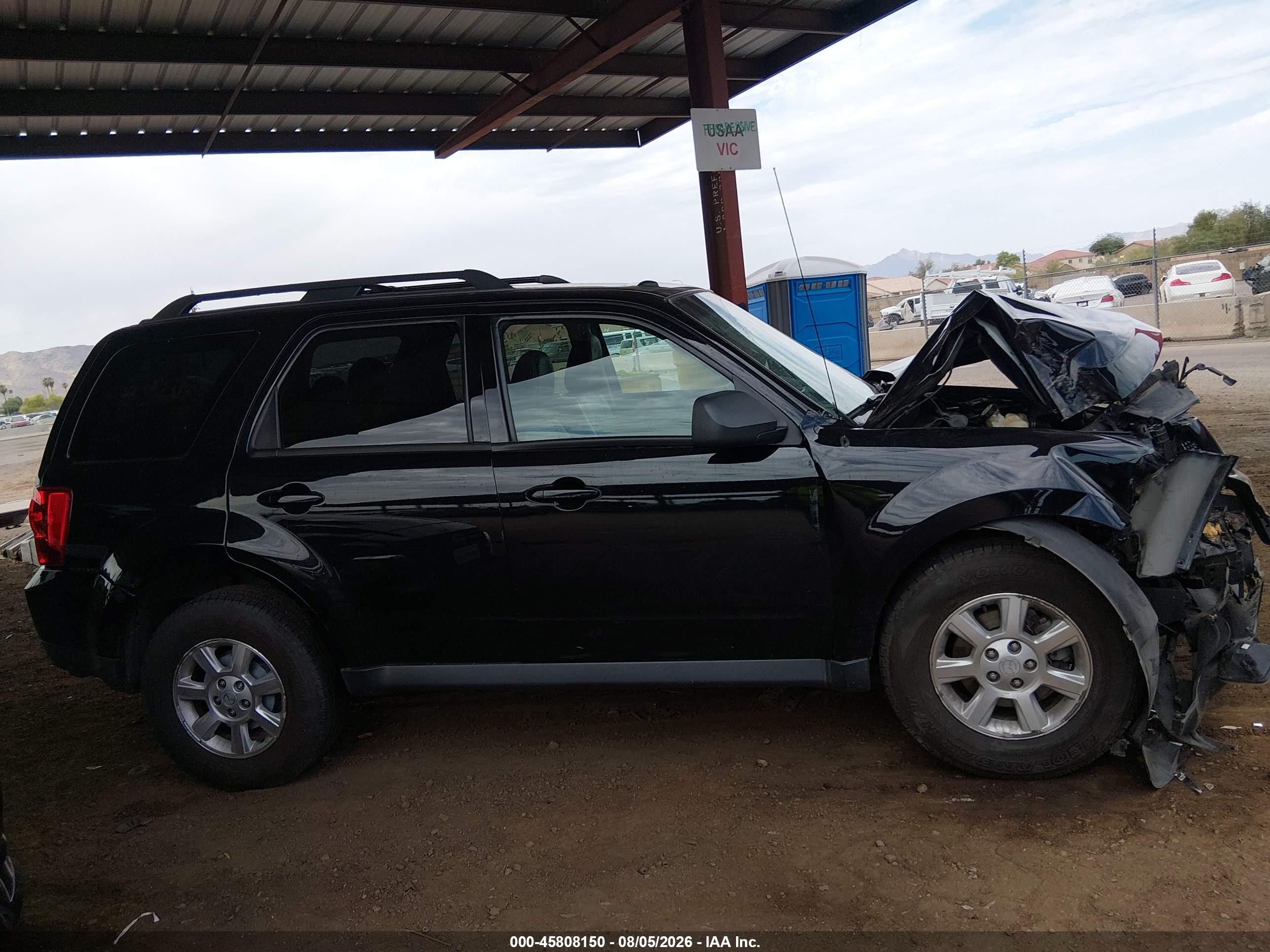 2010 Mazda Tribute S Grand Touring Black vin: 4F2CY9GG7AKM01404