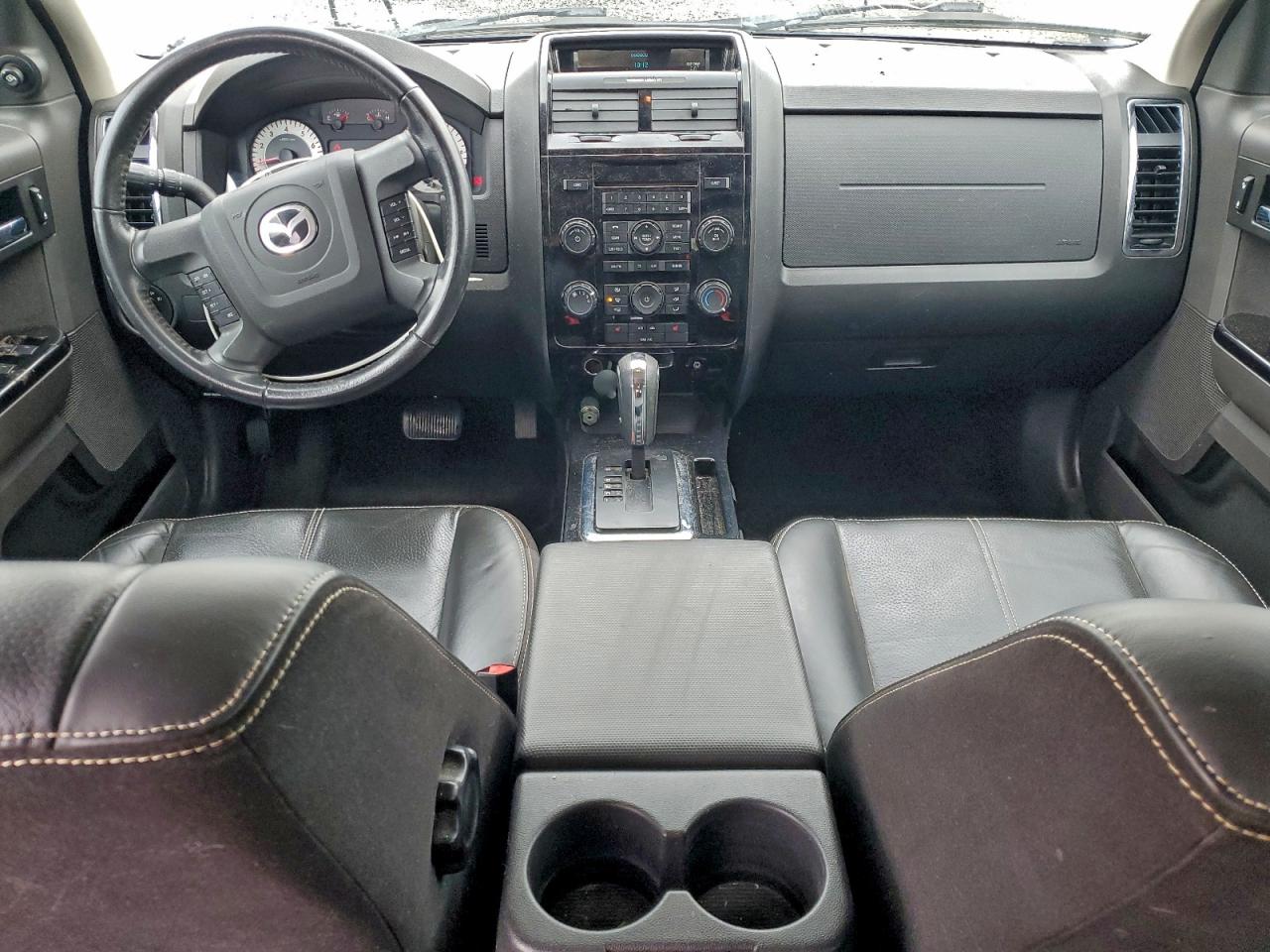 2011 Mazda Tribute S Silver vin: 4F2CY9GG9BKM07206