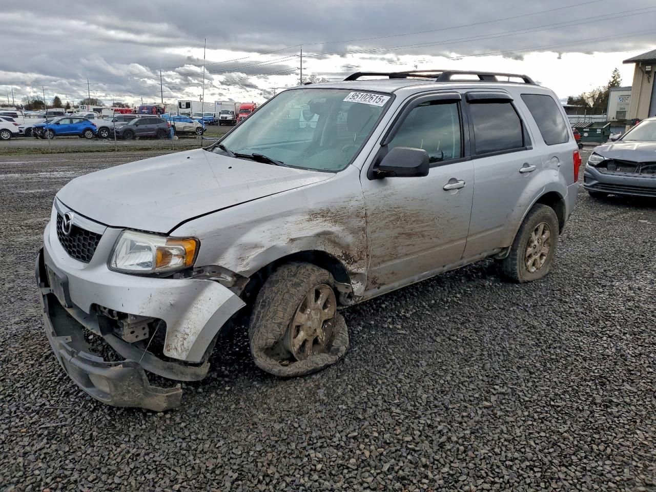 2011 Mazda Tribute S Silver vin: 4F2CY9GG9BKM07206