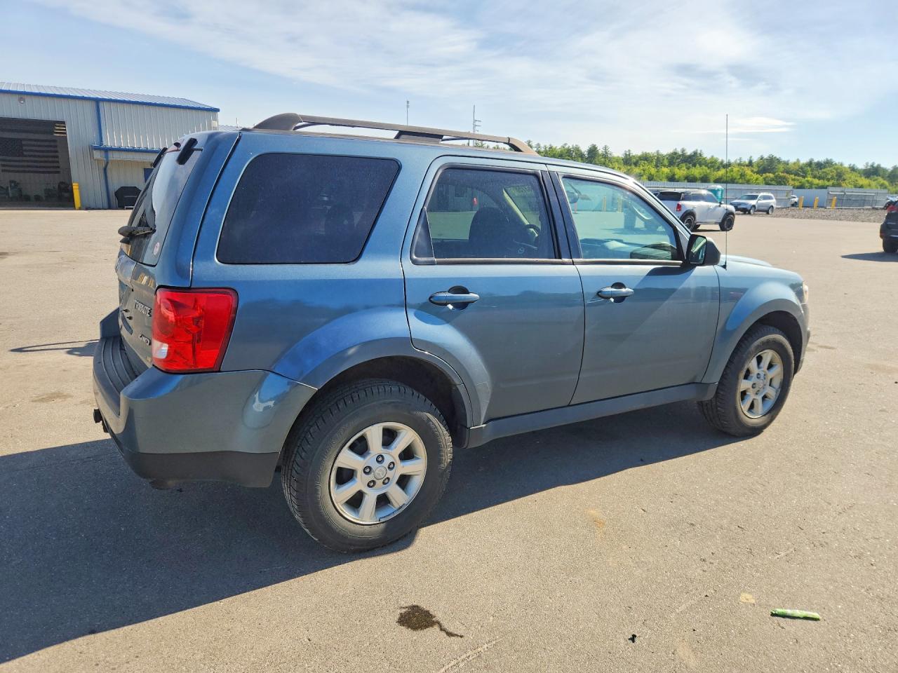 2011 Mazda Tribute S Blue vin: 4F2CY9GGXBKM03200