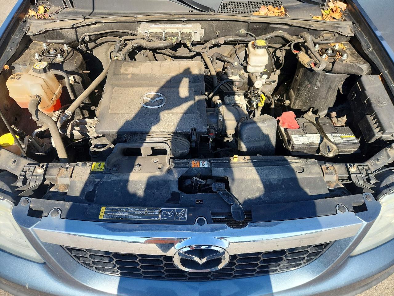 2011 Mazda Tribute S Blue vin: 4F2CY9GGXBKM03200