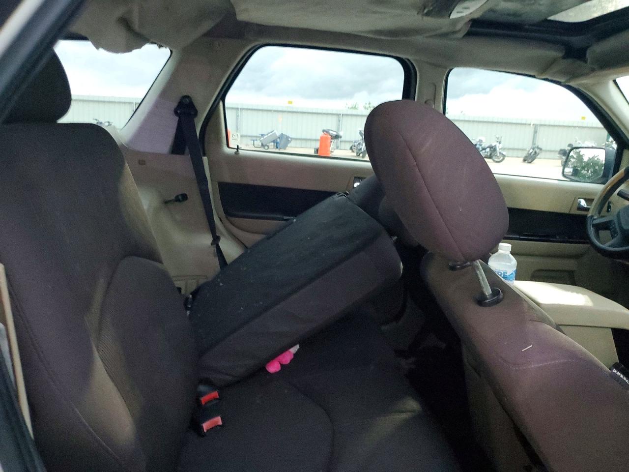 2009 Mazda Tribute I White vin: 4F2CZ02729KM08398