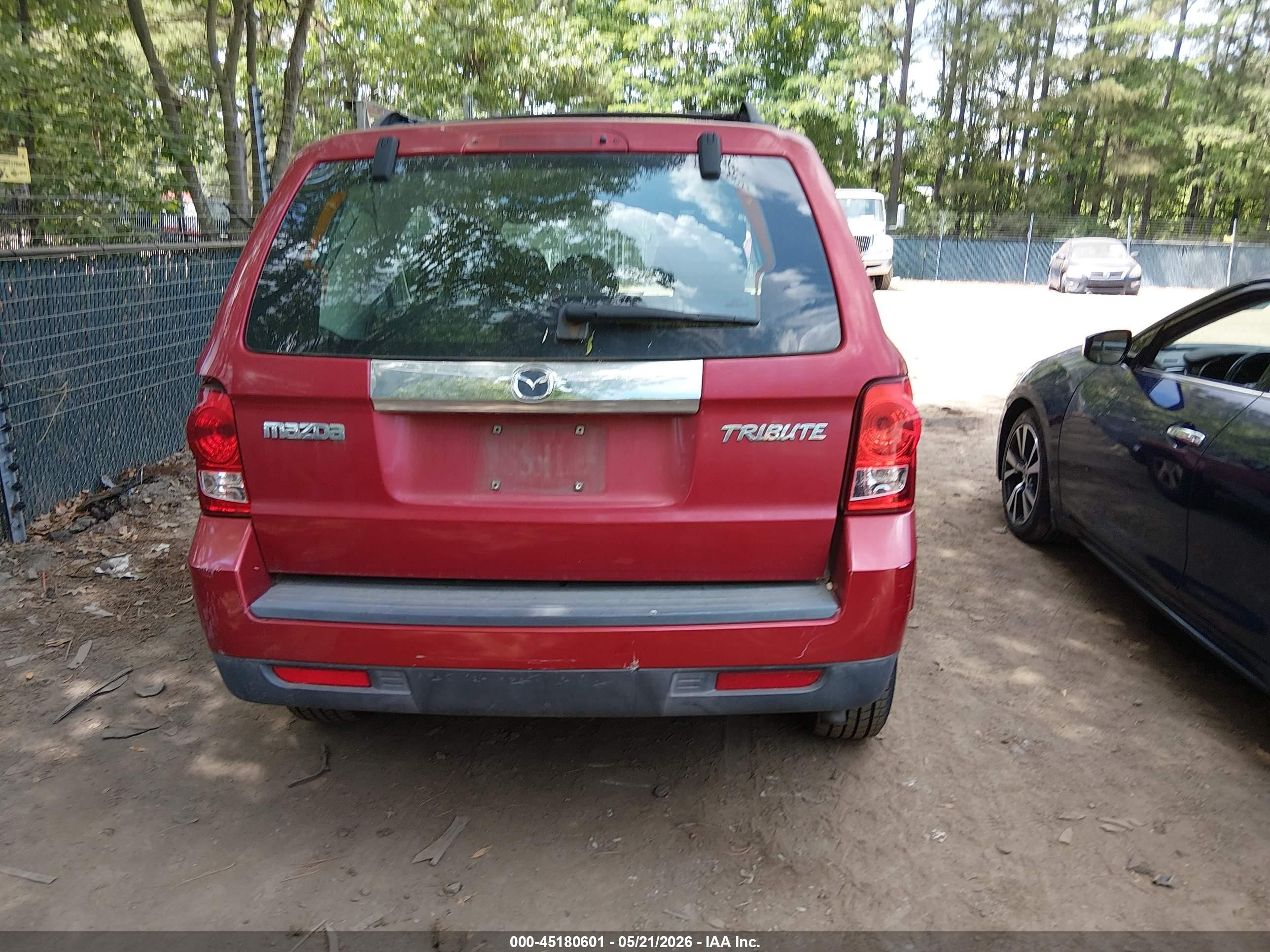 2009 Mazda Tribute I Sport Red vin: 4F2CZ02779KM08896