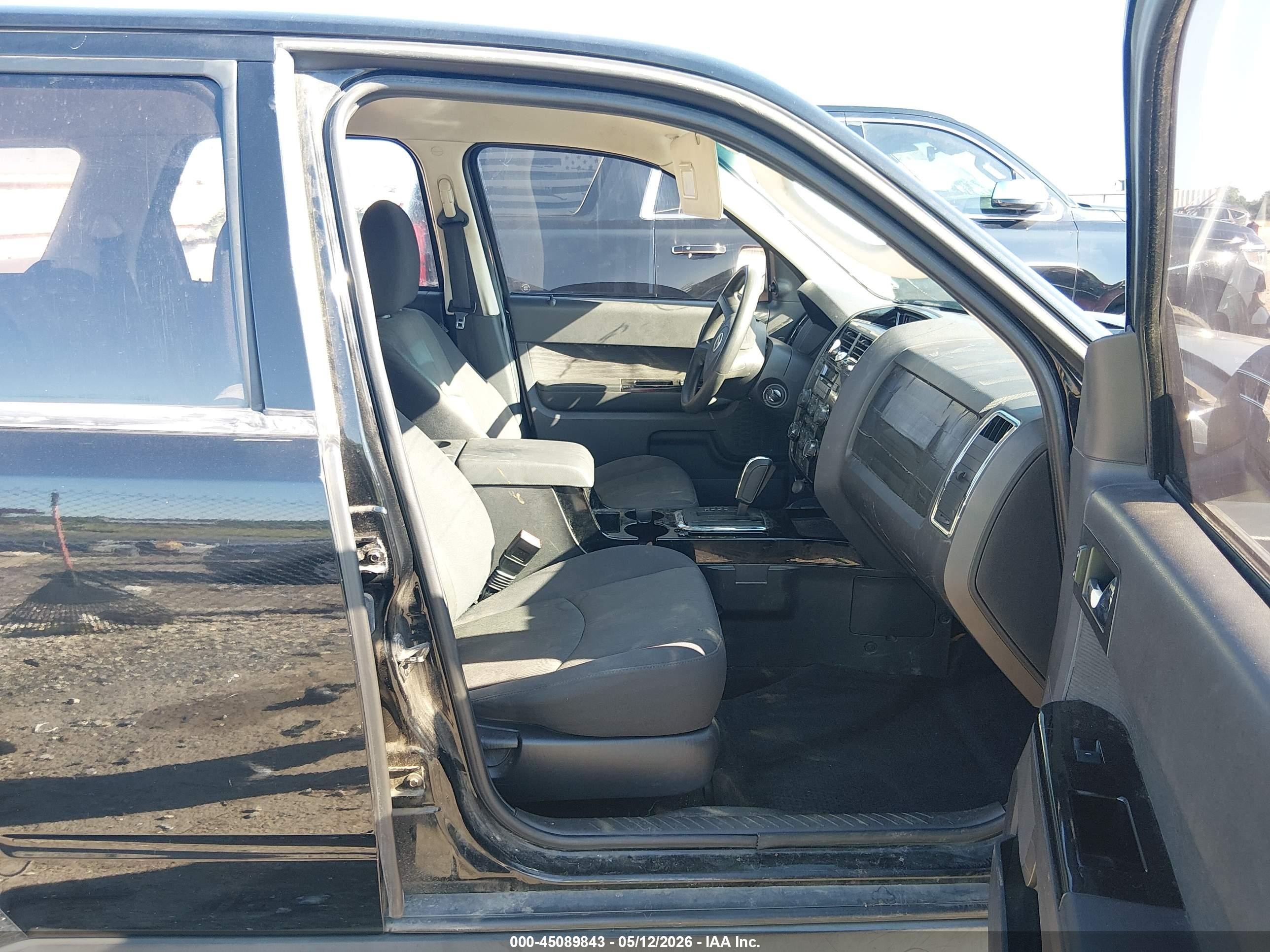 2009 Mazda Tribute I Sport Black vin: 4F2CZ02799KM05434
