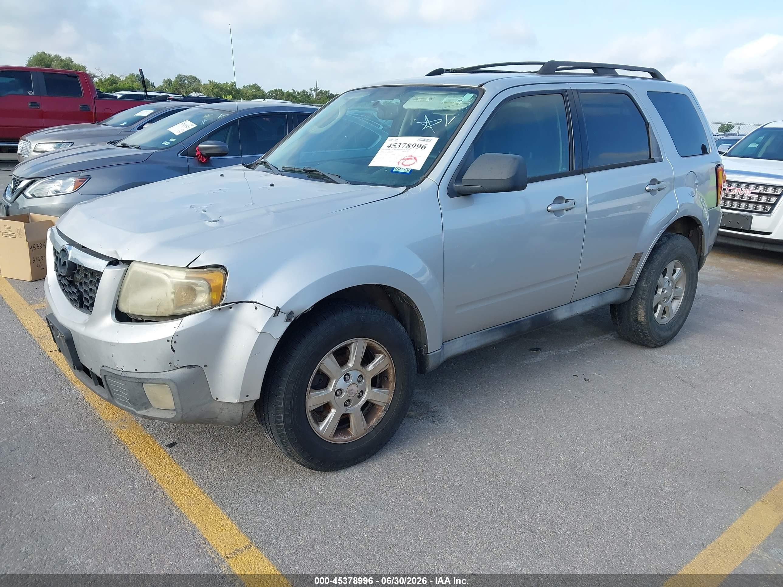2009 Mazda Tribute I Touring Silver vin: 4F2CZ02799KM06373