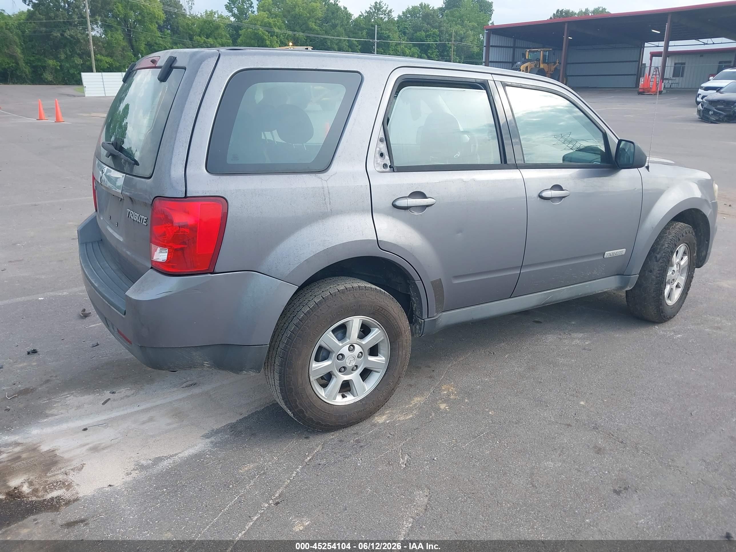 2008 Mazda Tribute I Sport Серый vin: 4F2CZ02Z08KM06083
